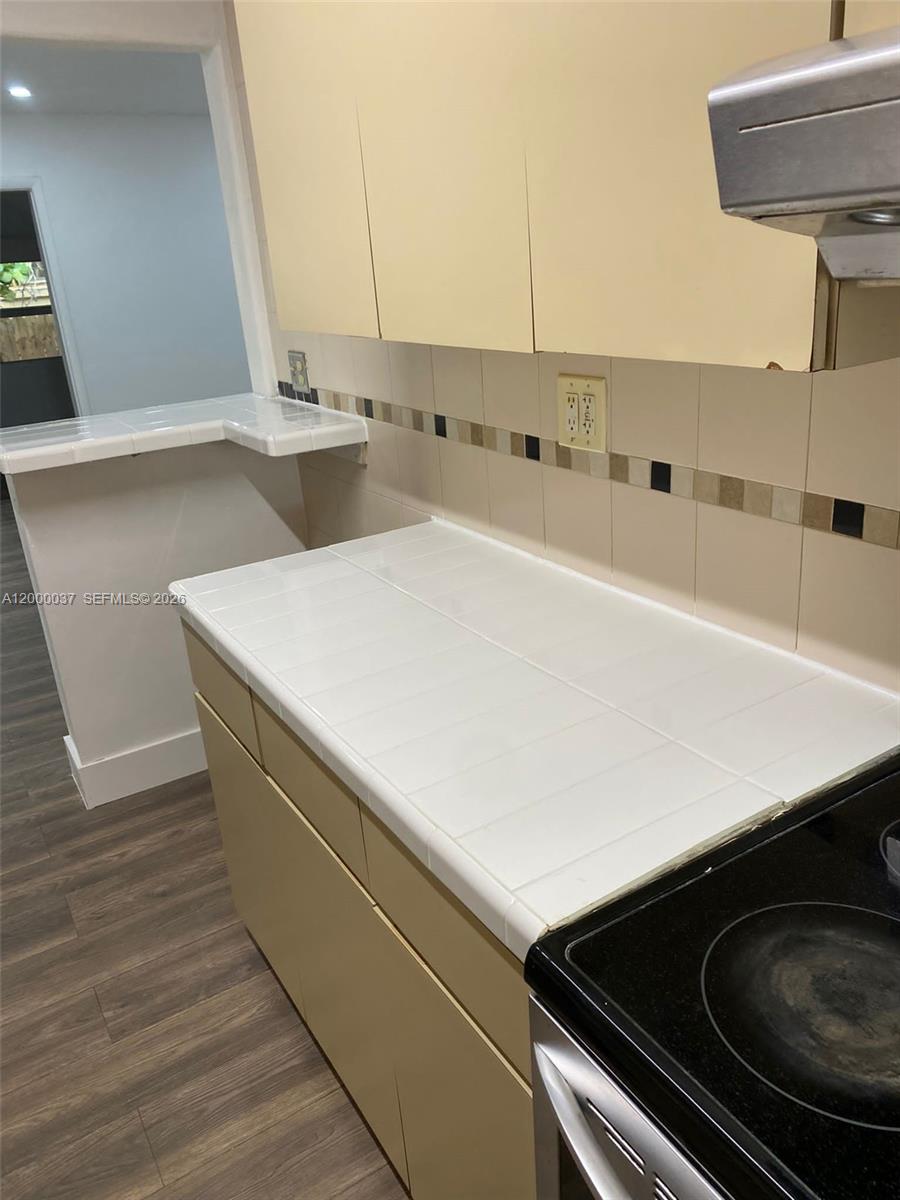 BISCAYNE BEACH-3RD ADDN - Residential Lease