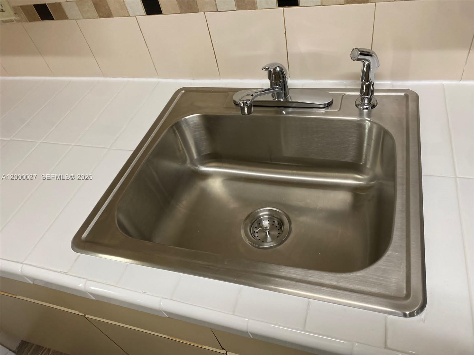 BISCAYNE BEACH-3RD ADDN - Residential Lease