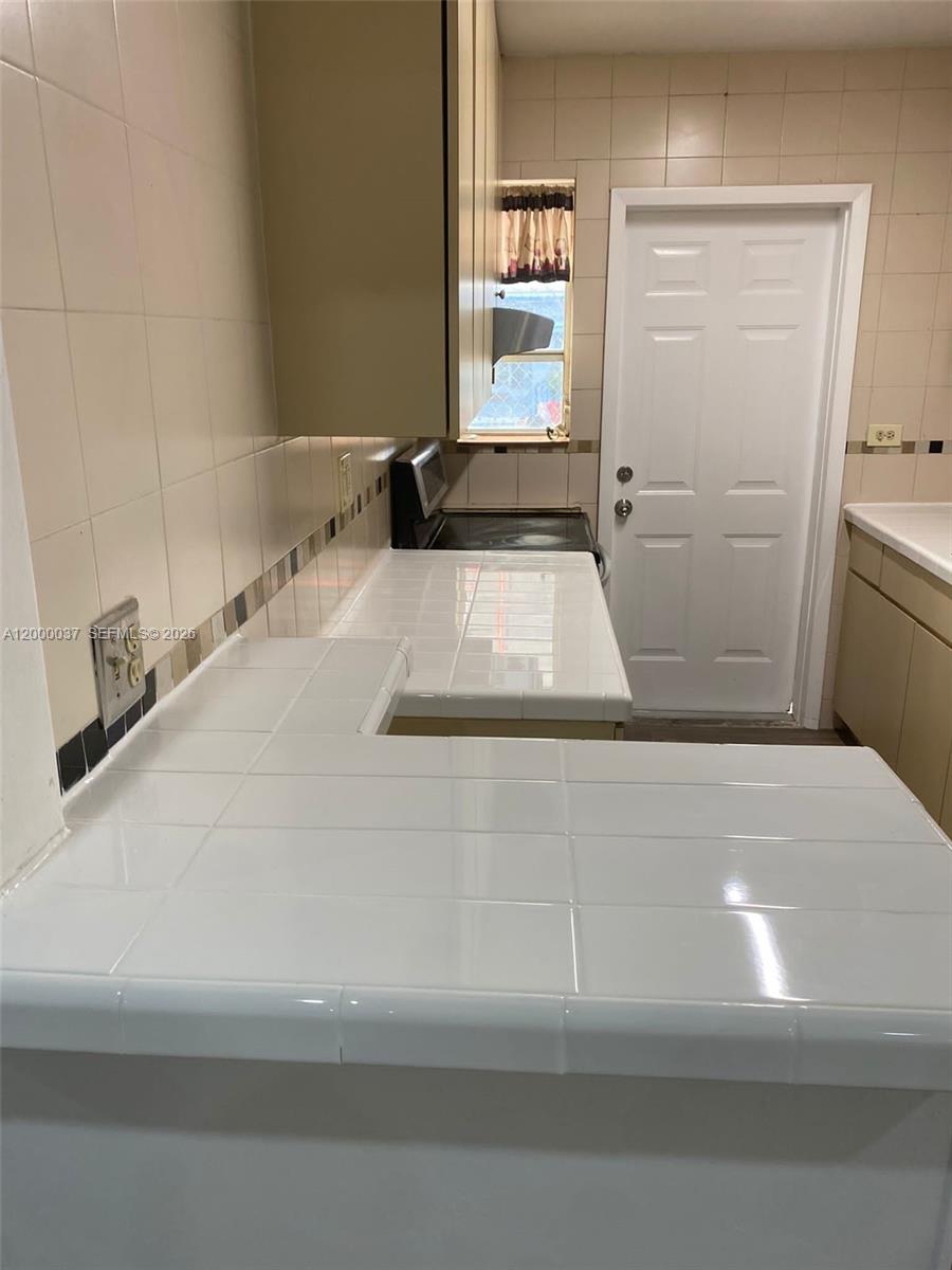 BISCAYNE BEACH-3RD ADDN - Residential Lease