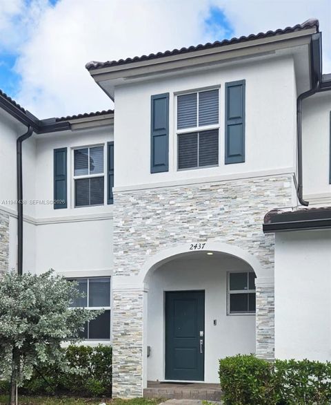 2437 NW 119th Ter Miami FL 33167