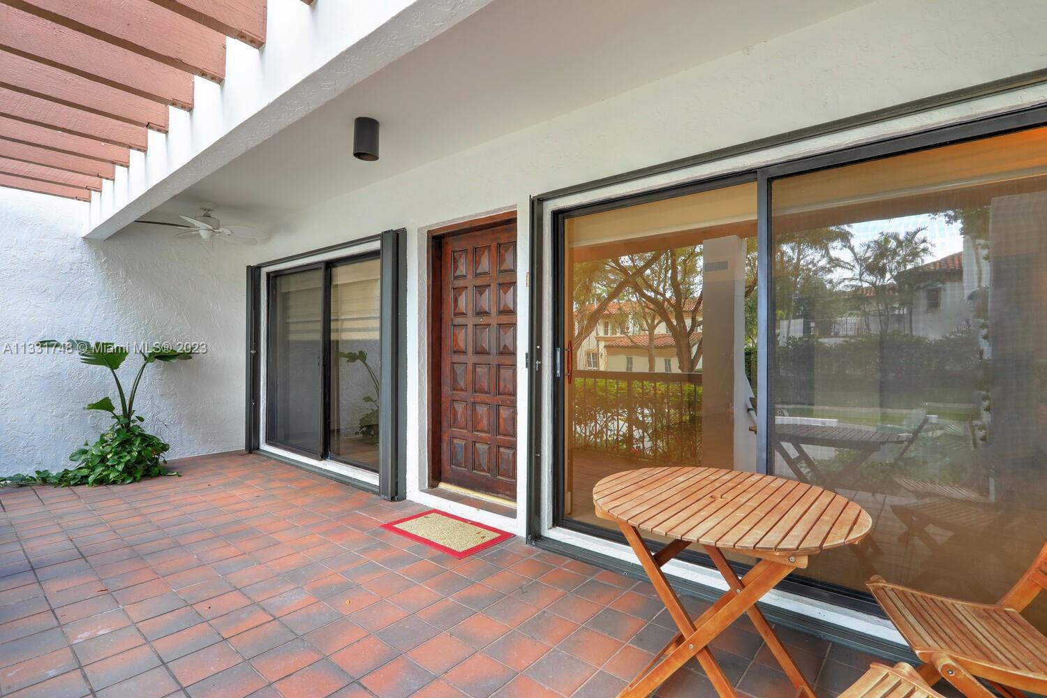 BILTMORE COURT VILLAS CON - Residential