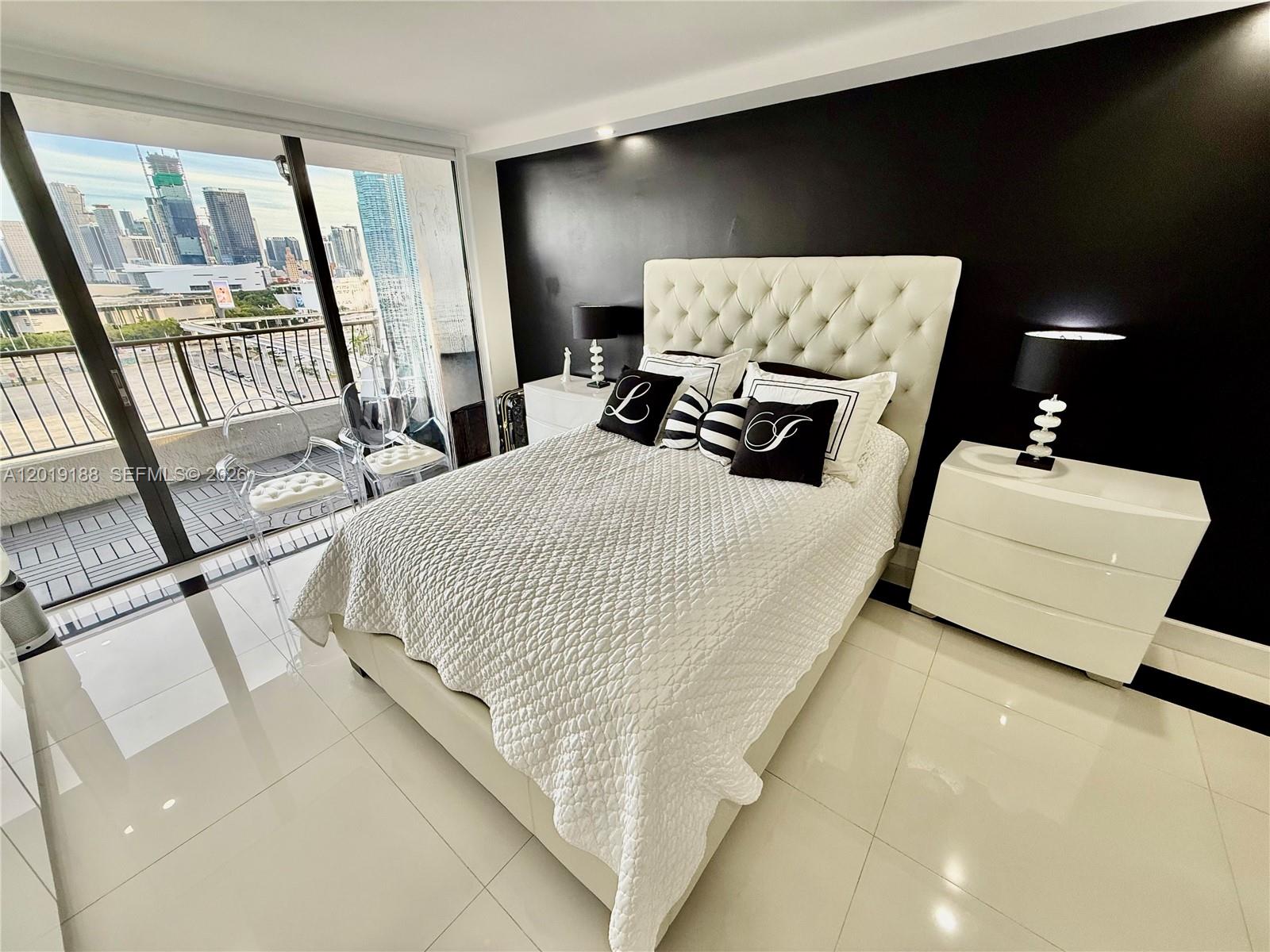 VENETIA CONDO - Residential