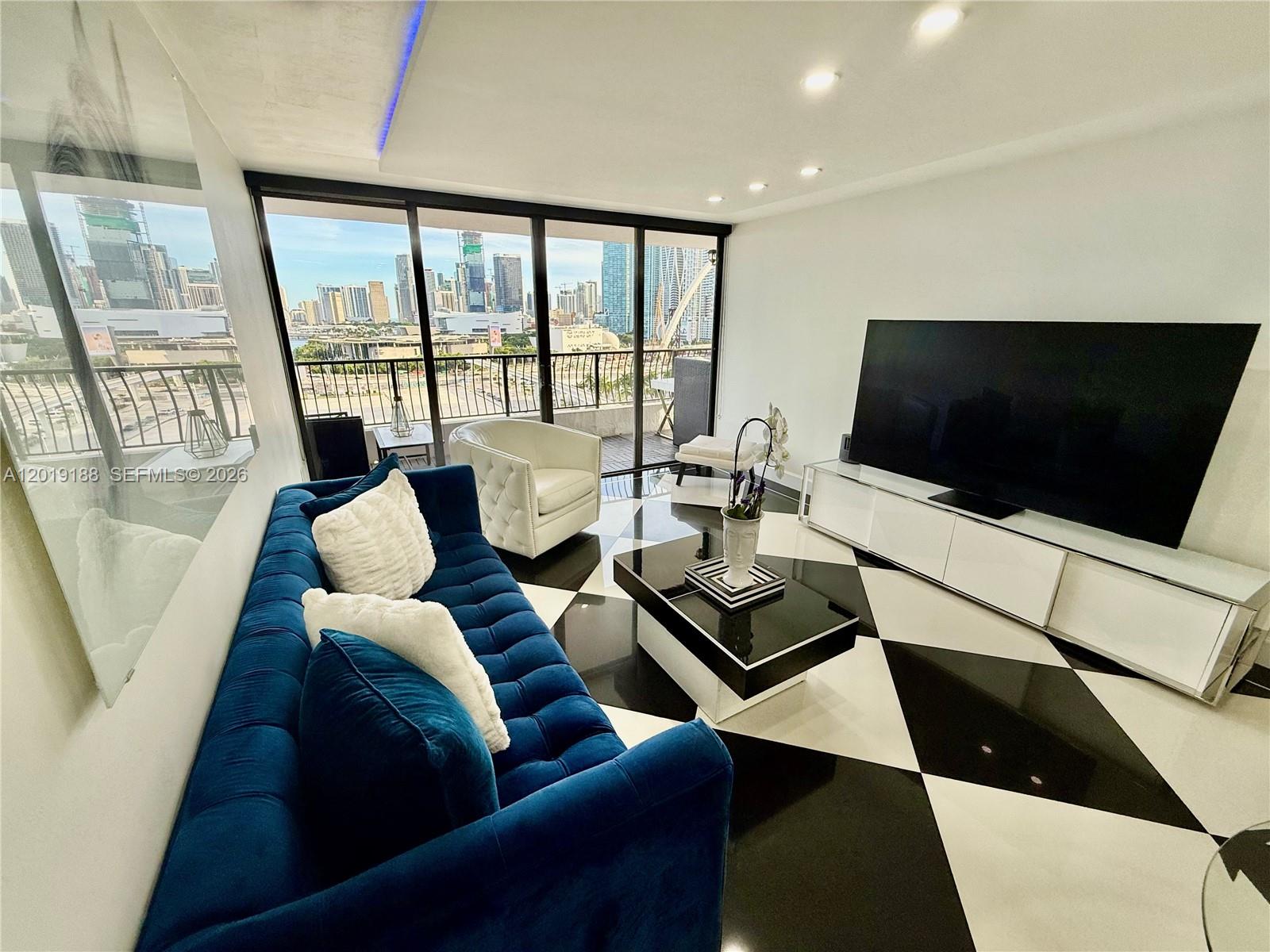 VENETIA CONDO - Residential