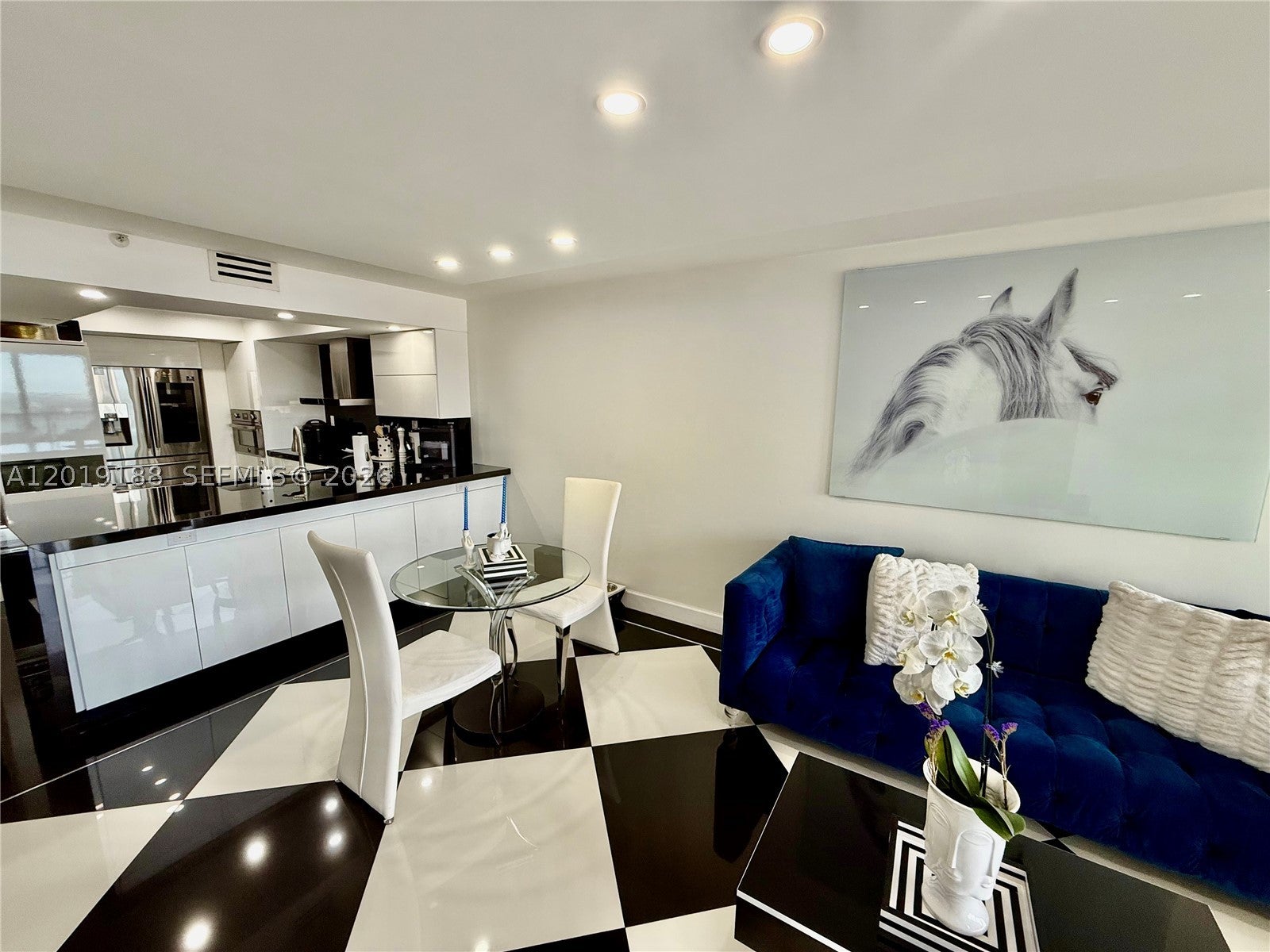 555 NE 15th St 15H, Miami FL 33132
