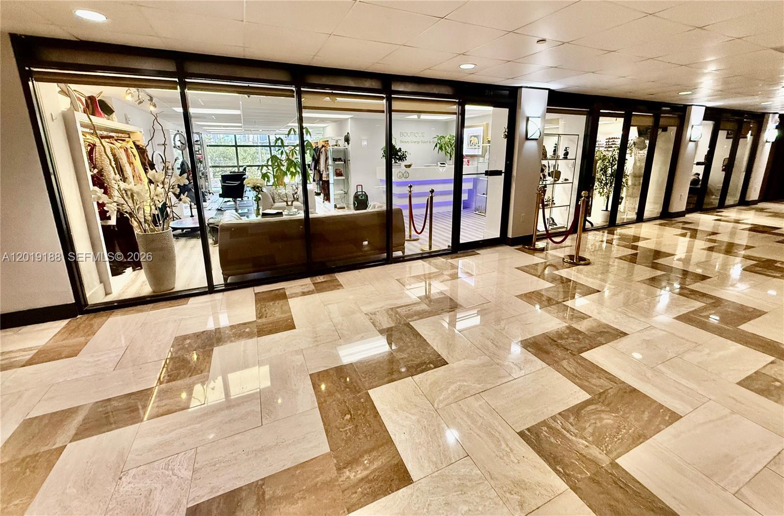VENETIA CONDO - Residential