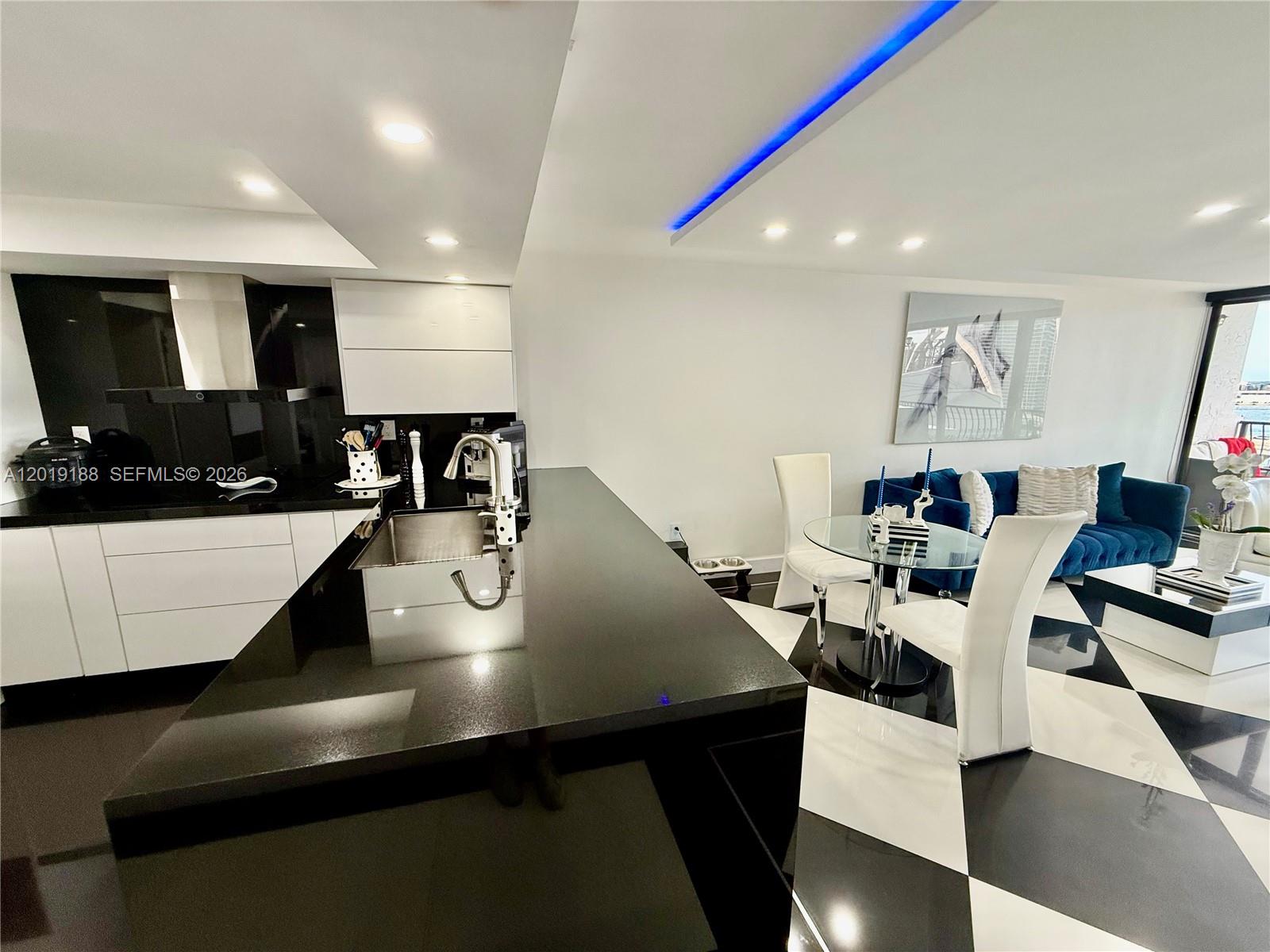 VENETIA CONDO - Residential