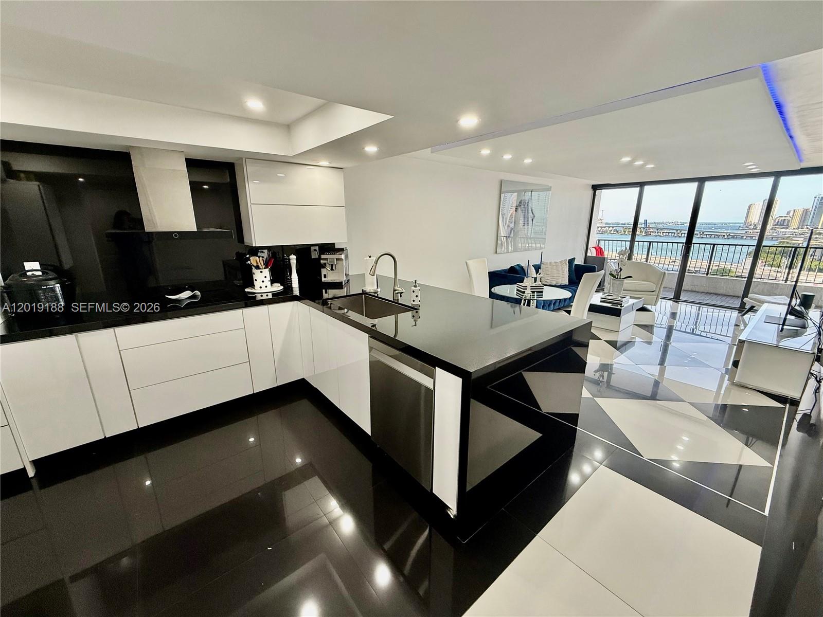 VENETIA CONDO - Residential