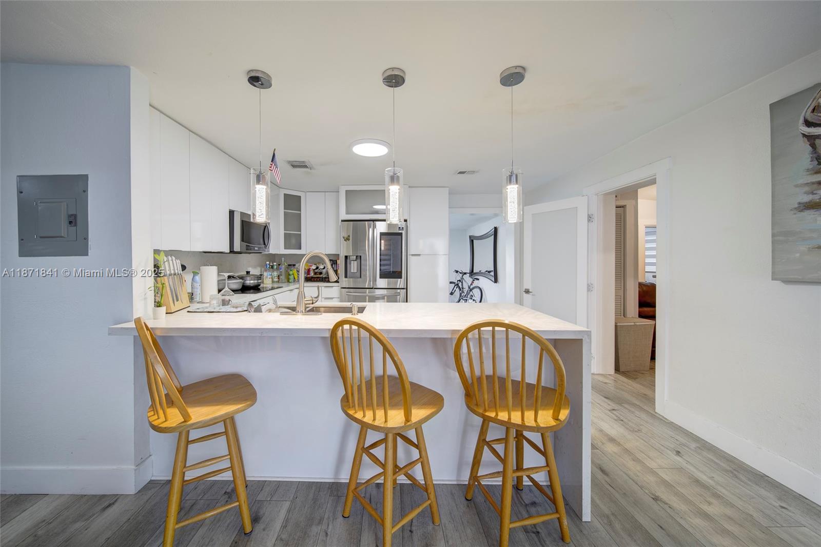 BISCAYNE VILLAGE HEIGHTS - Residential