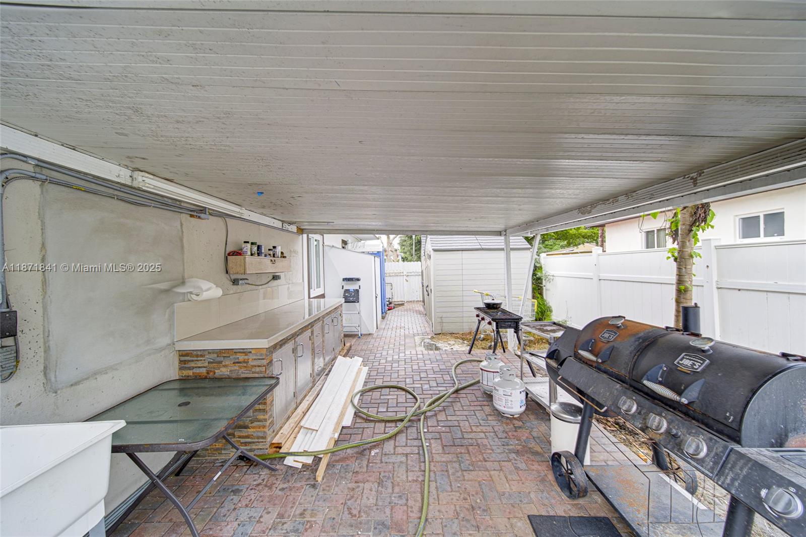 BISCAYNE VILLAGE HEIGHTS - Residential