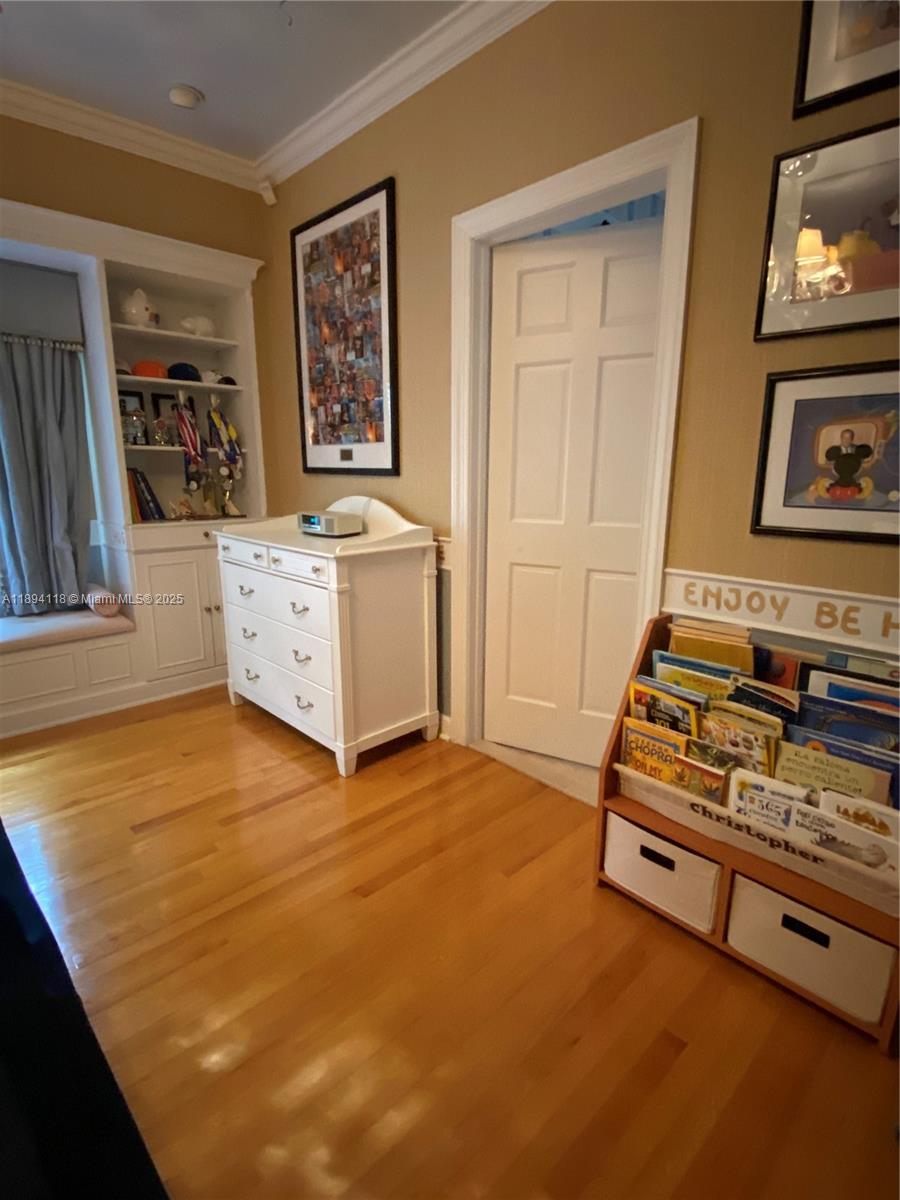 CORAL GABLES SEC E - Residential