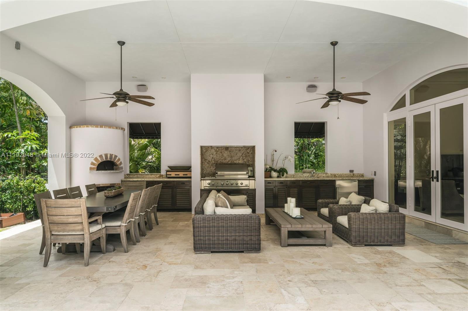 SNAPPER CREEK GROVES - Residential