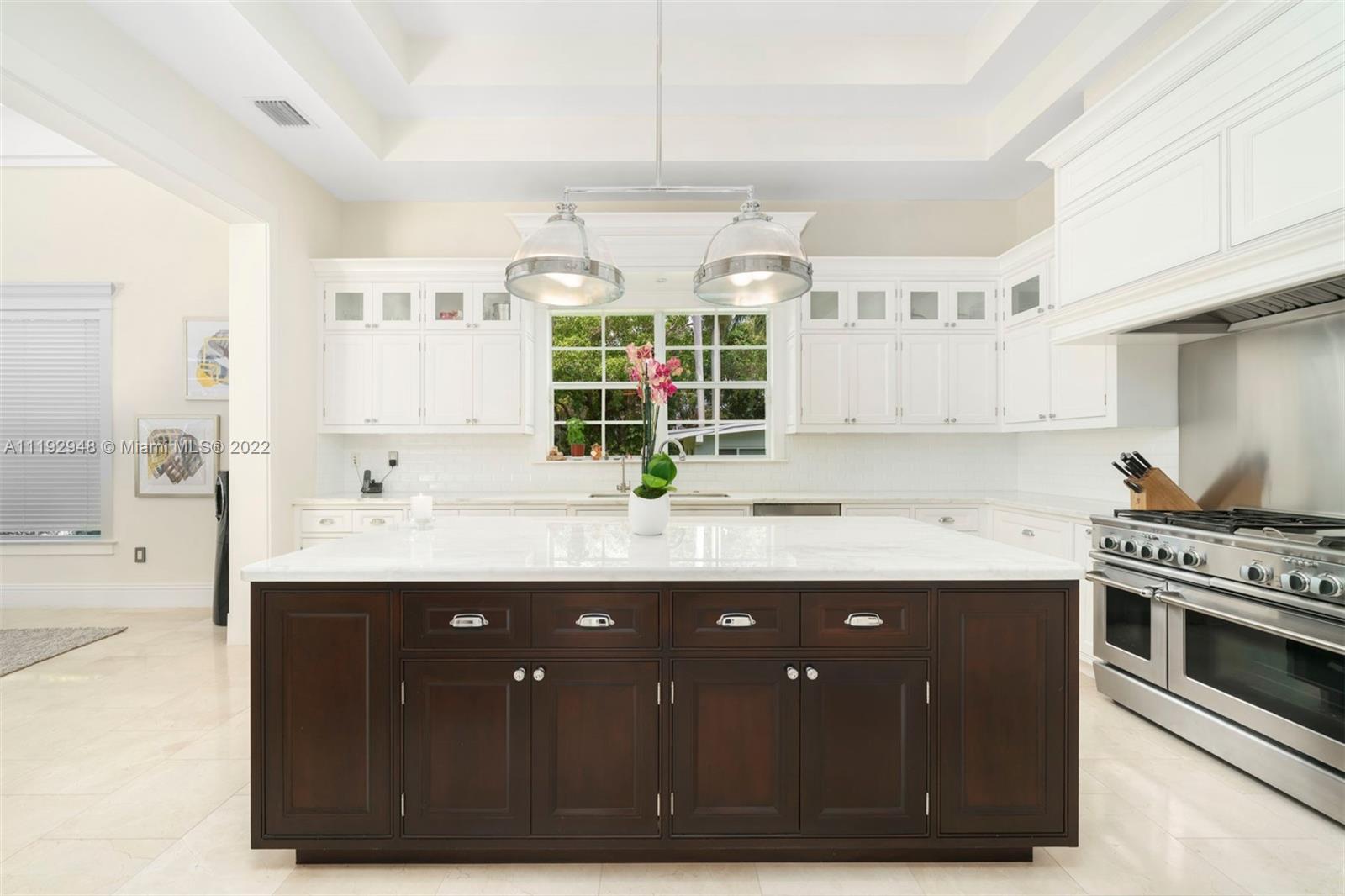 SNAPPER CREEK GROVES - Residential