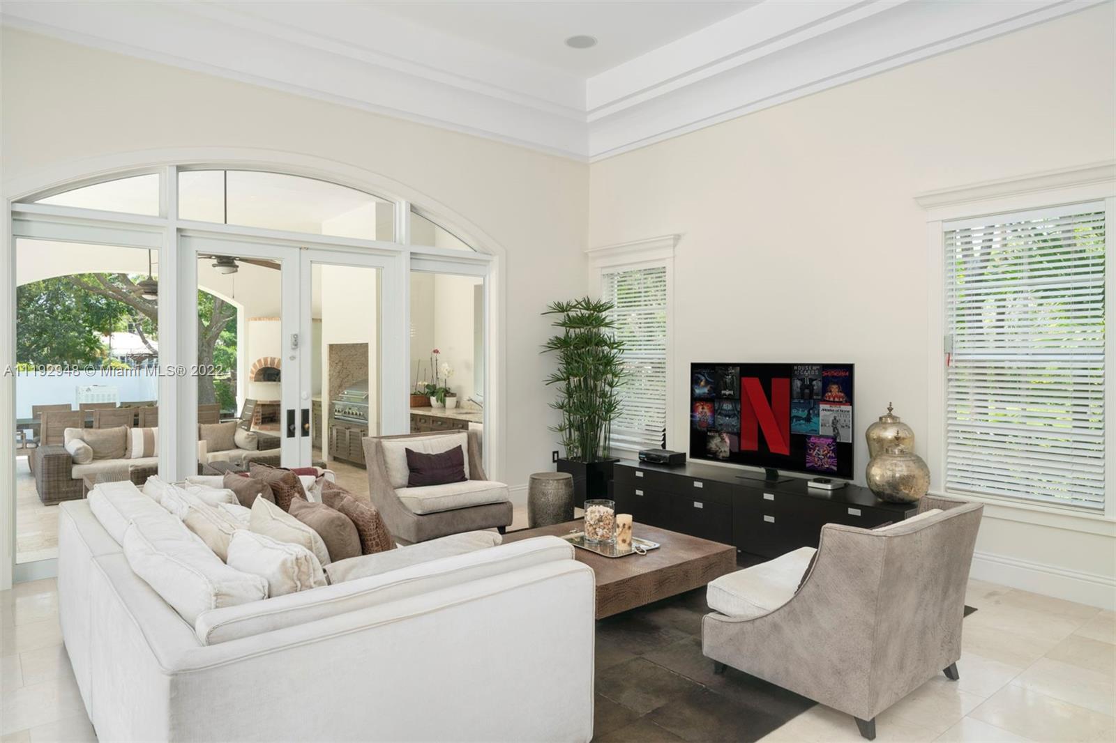 SNAPPER CREEK GROVES - Residential