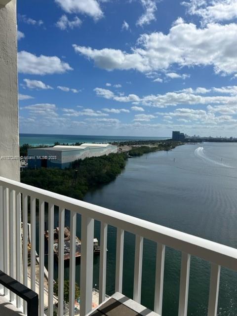 ARLEN HOUSE CONDO - Residential