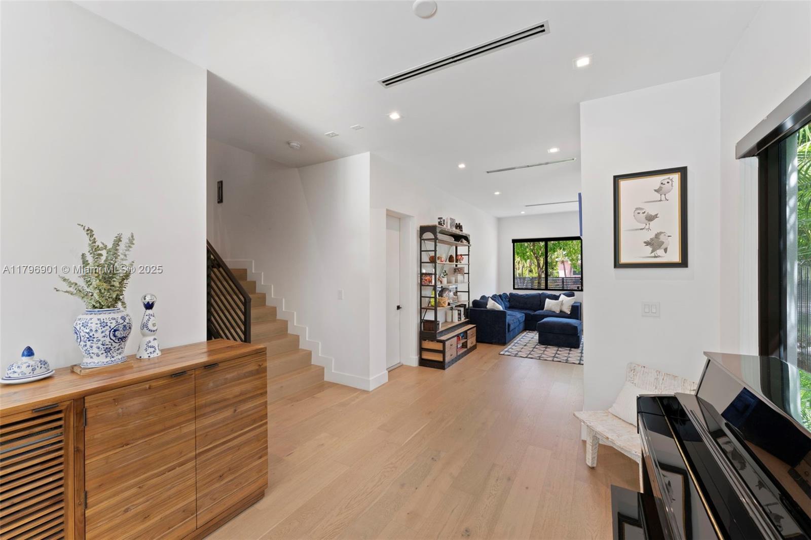 CARTERS ADDN TO C GR - Residential Income