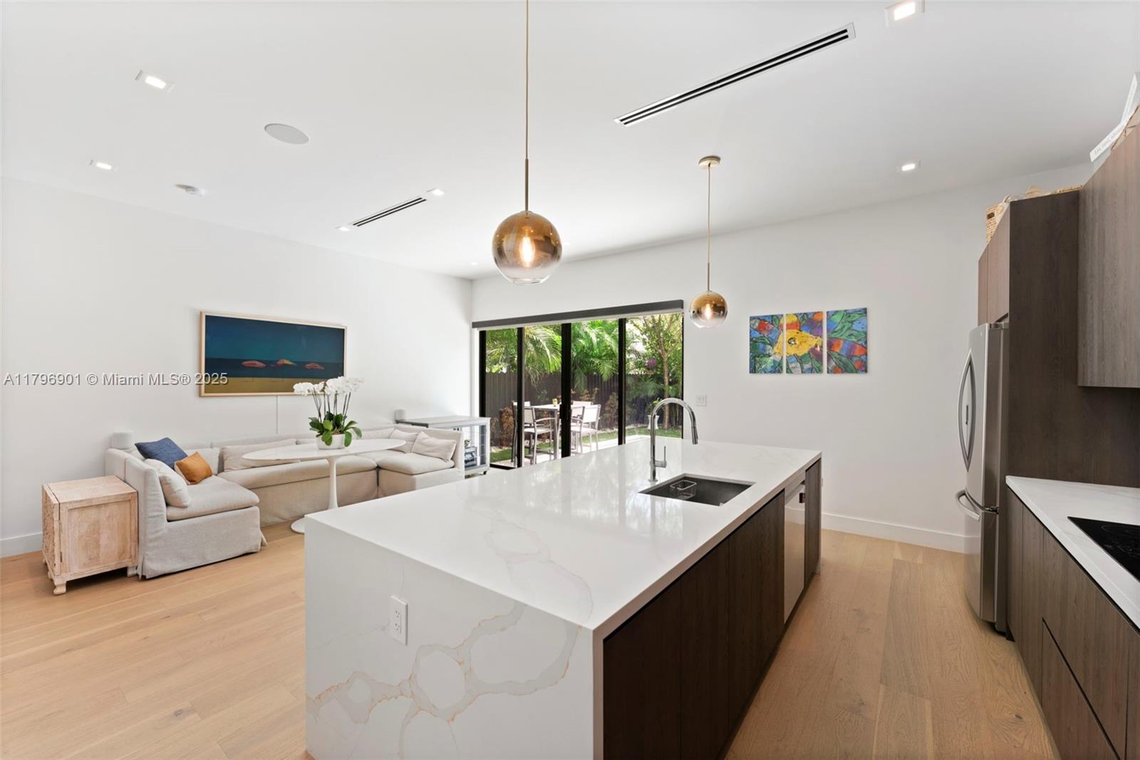 CARTERS ADDN TO C GR - Residential Income