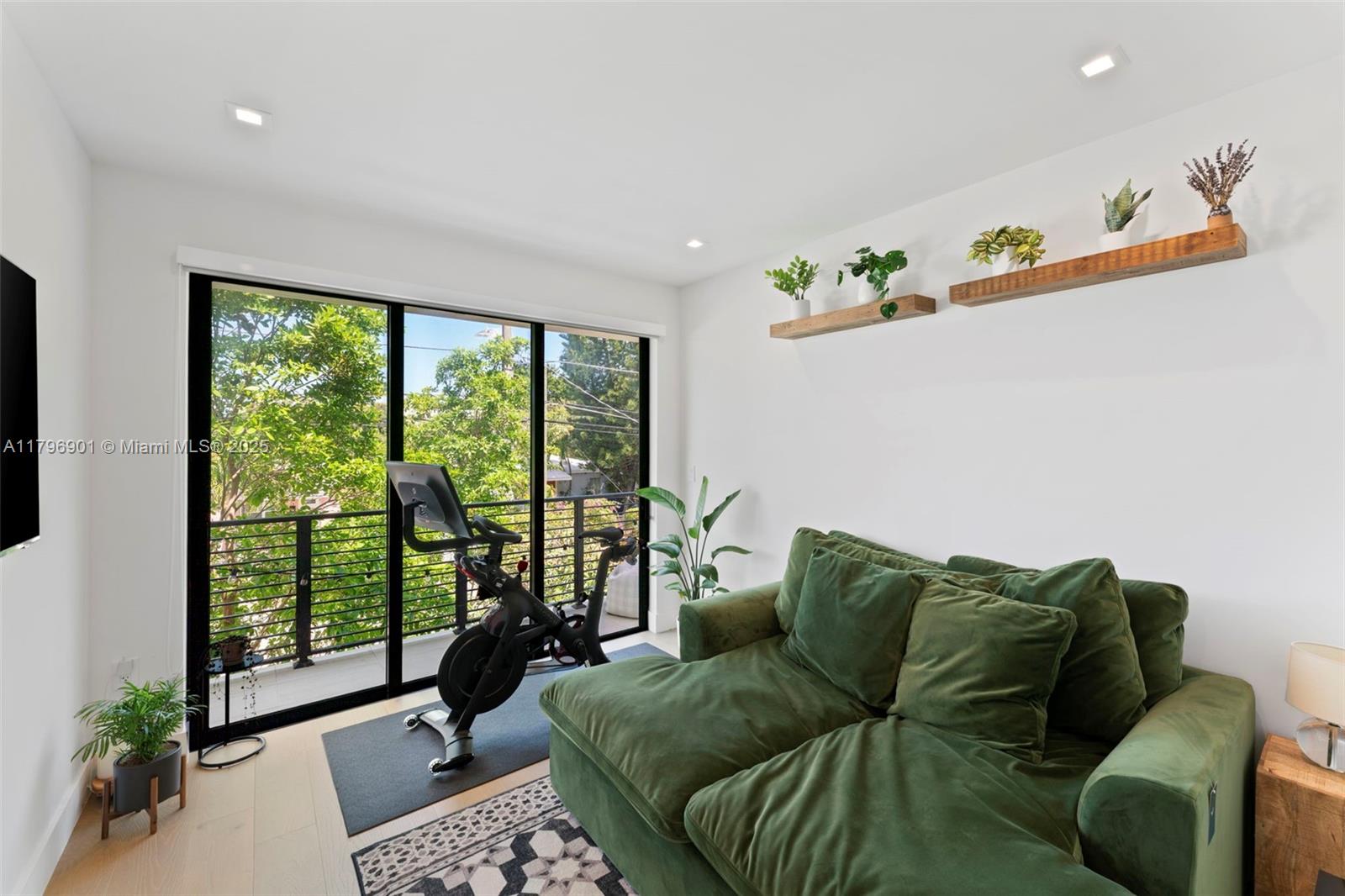 CARTERS ADDN TO C GR - Residential Income