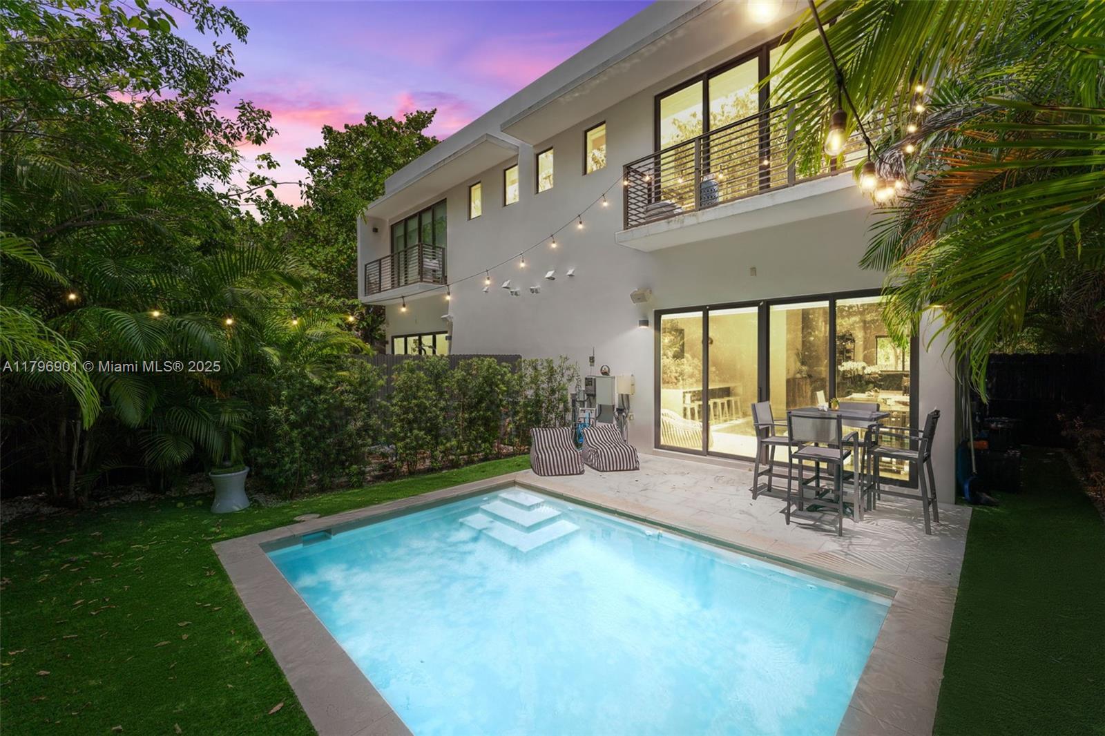 CARTERS ADDN TO C GR - Residential Income