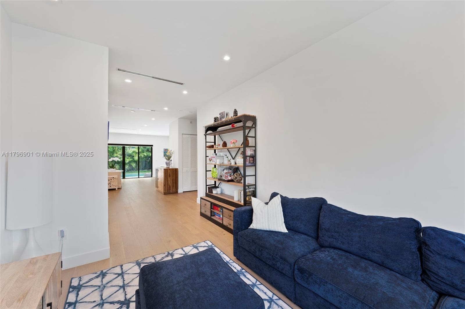 CARTERS ADDN TO C GR - Residential Income