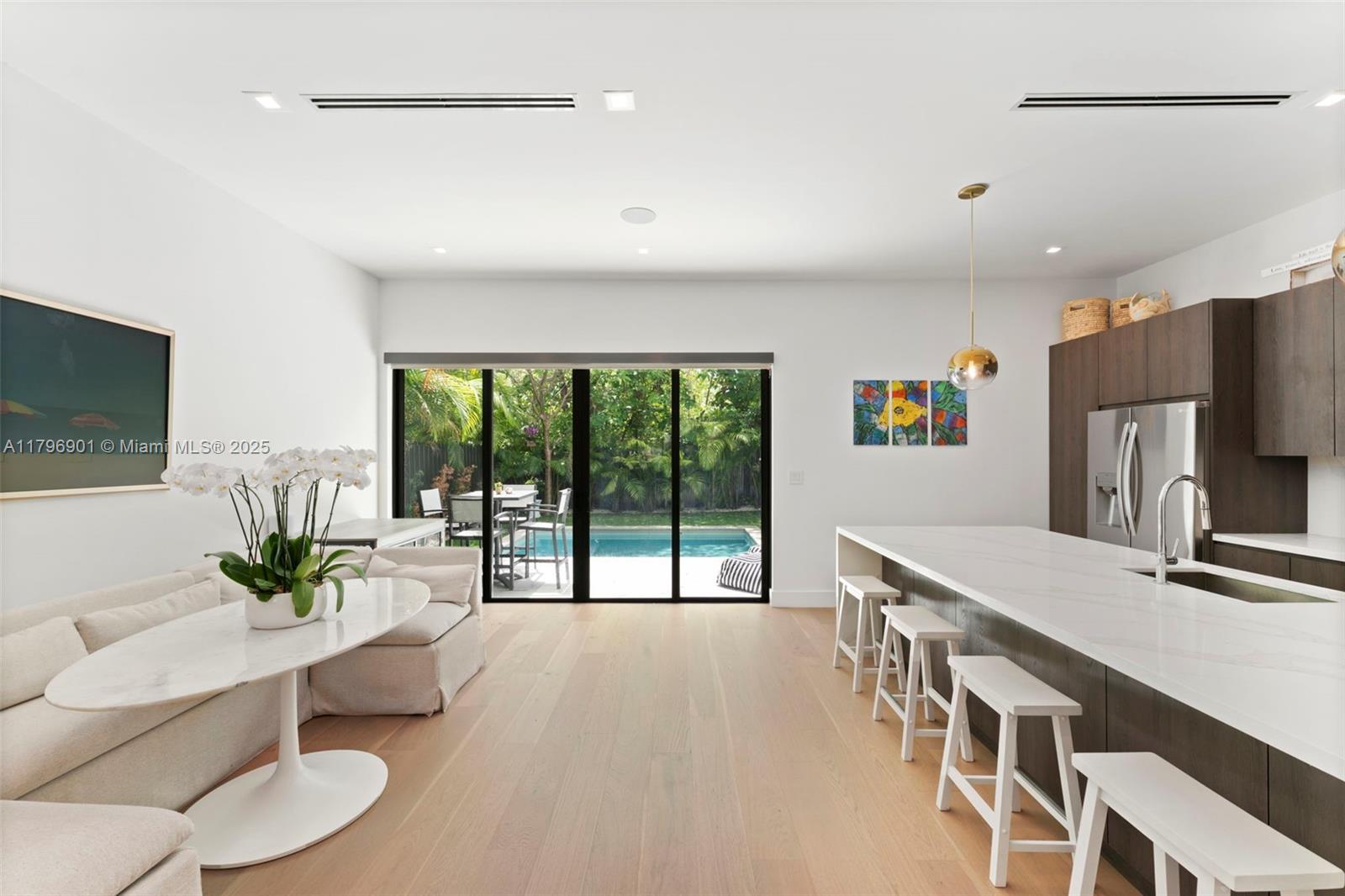 CARTERS ADDN TO C GR - Residential Income