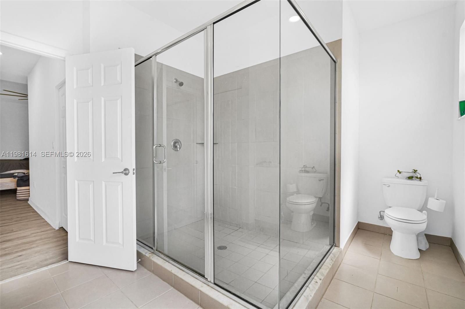 RIVERSIDE NO 2 - Residential