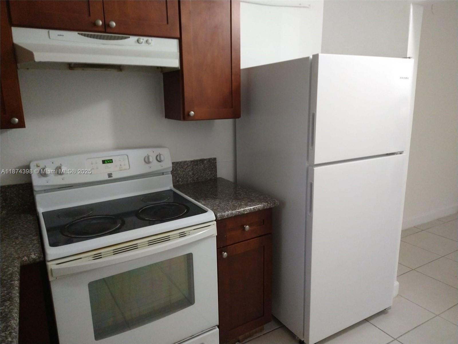 CALYPSO CAY CONDO - Residential Lease