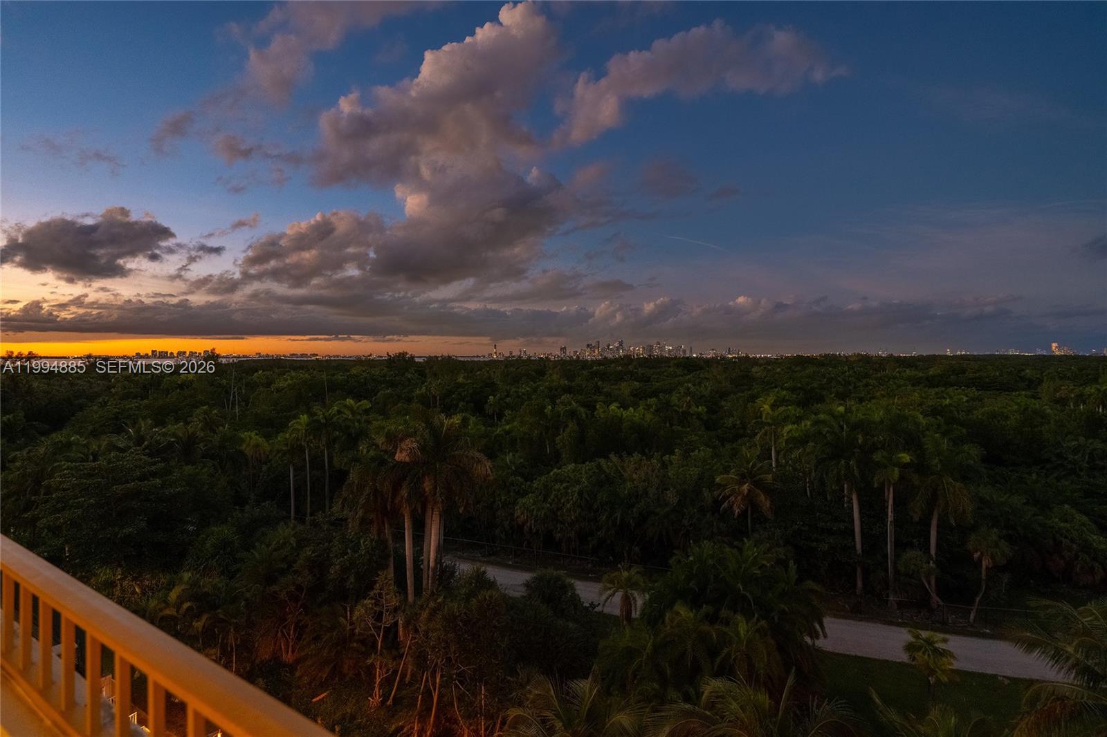 KEY BISCAYNES COMMODORE C - Residential