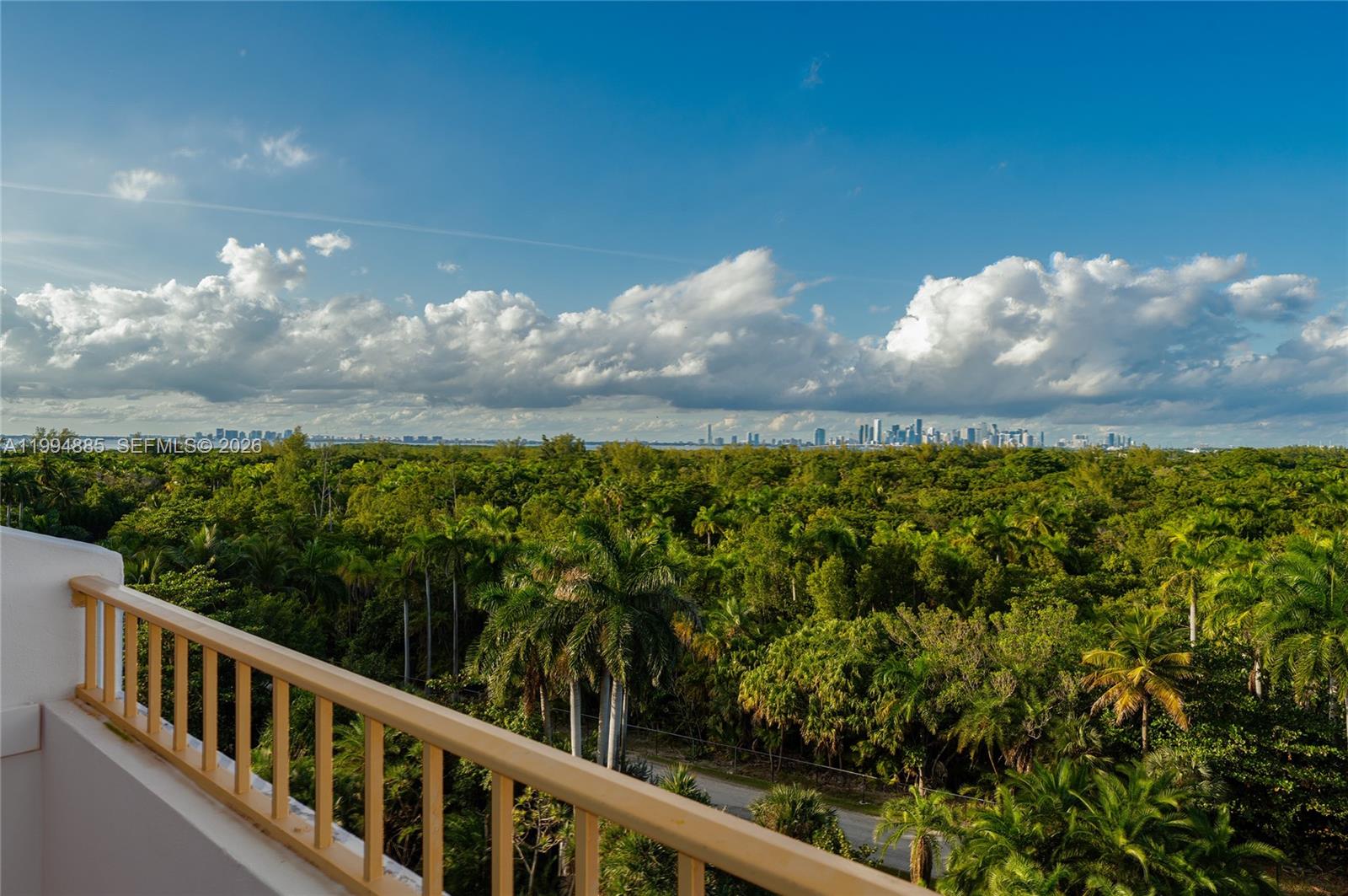 KEY BISCAYNES COMMODORE C - Residential