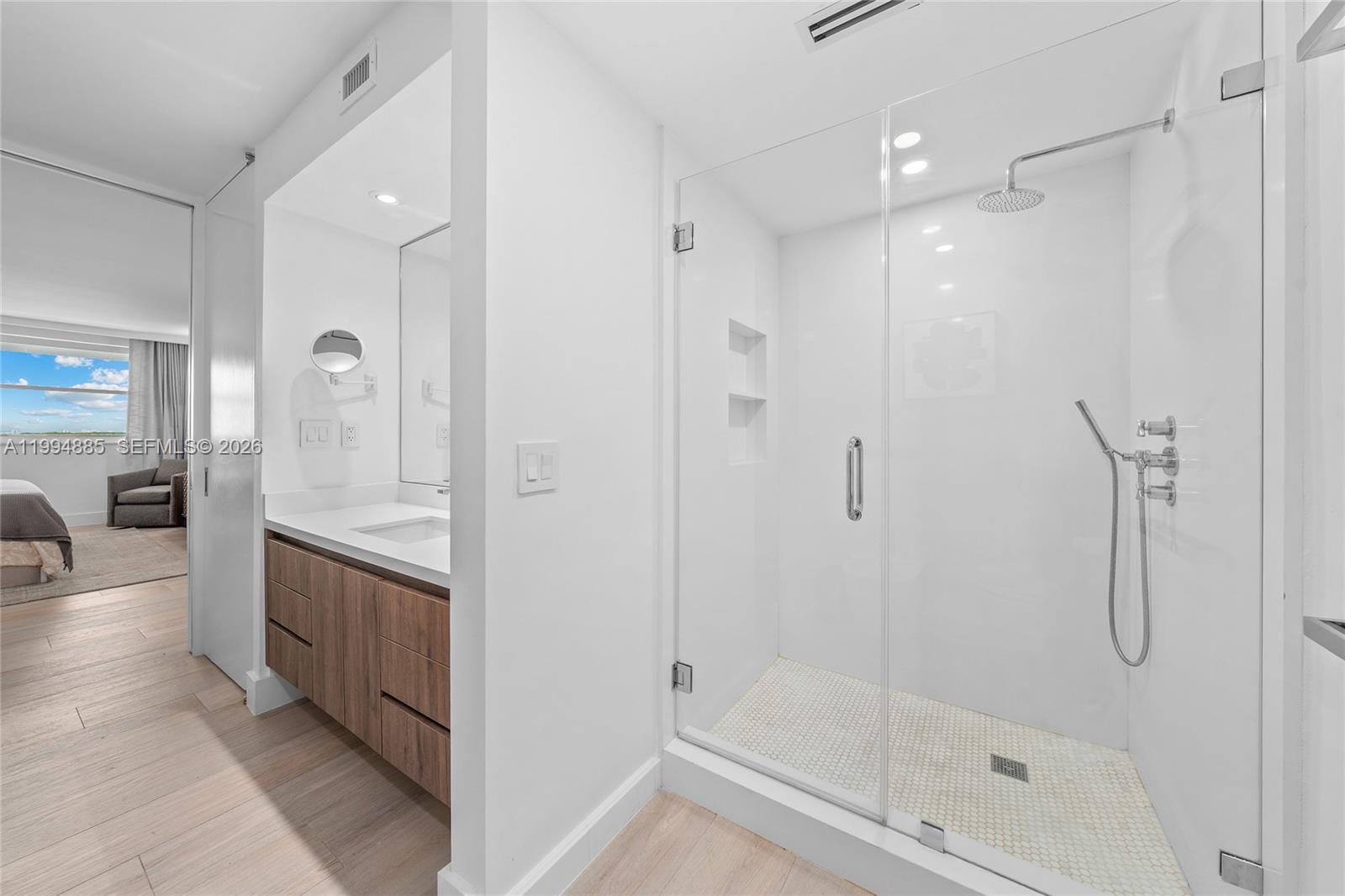 KEY BISCAYNES COMMODORE C - Residential