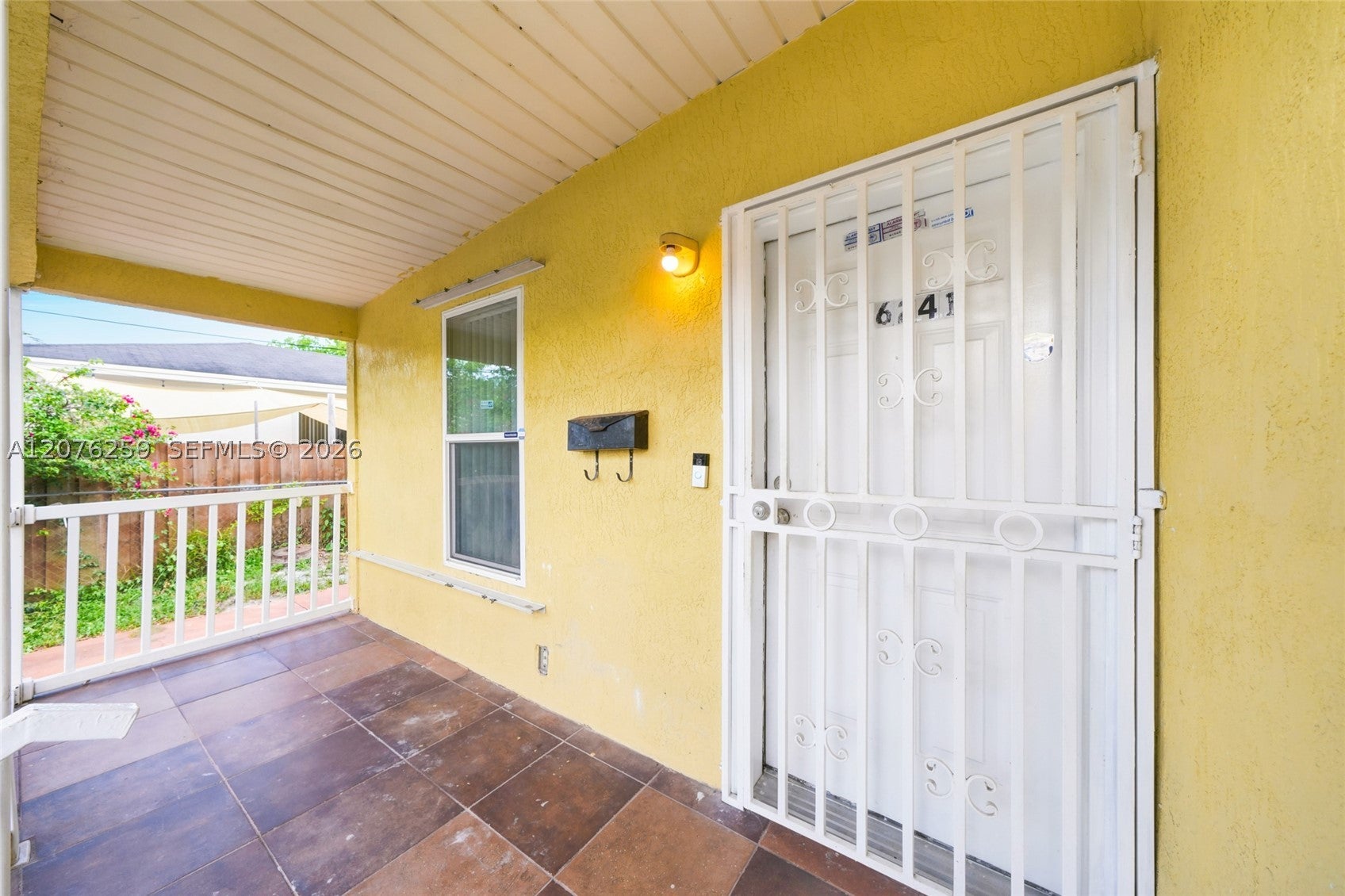 6241 NW 1st Pl