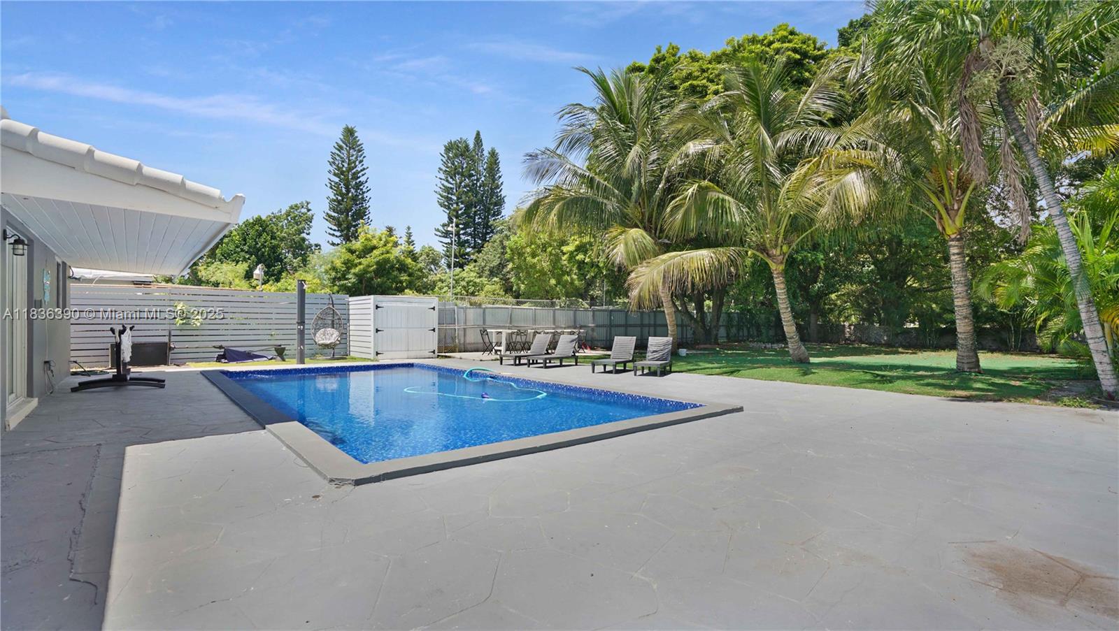 FLAGLER GROVE ESTATES - Residential