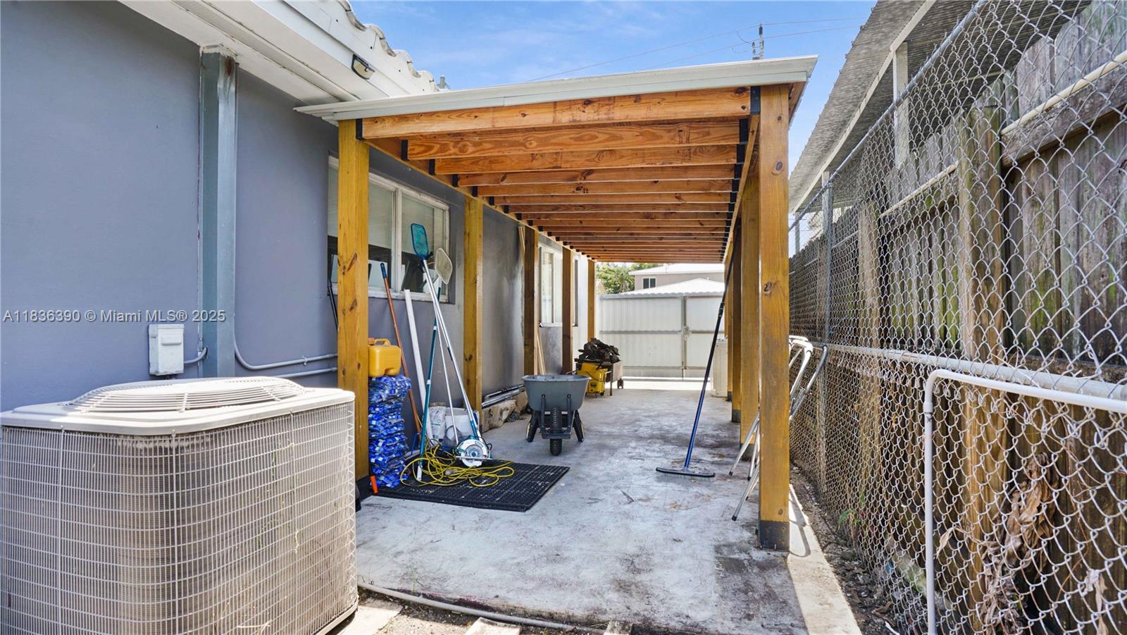 FLAGLER GROVE ESTATES - Residential