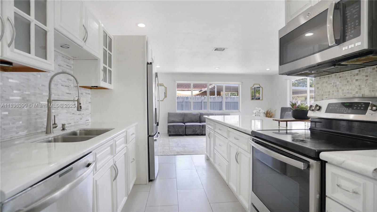 FLAGLER GROVE ESTATES - Residential