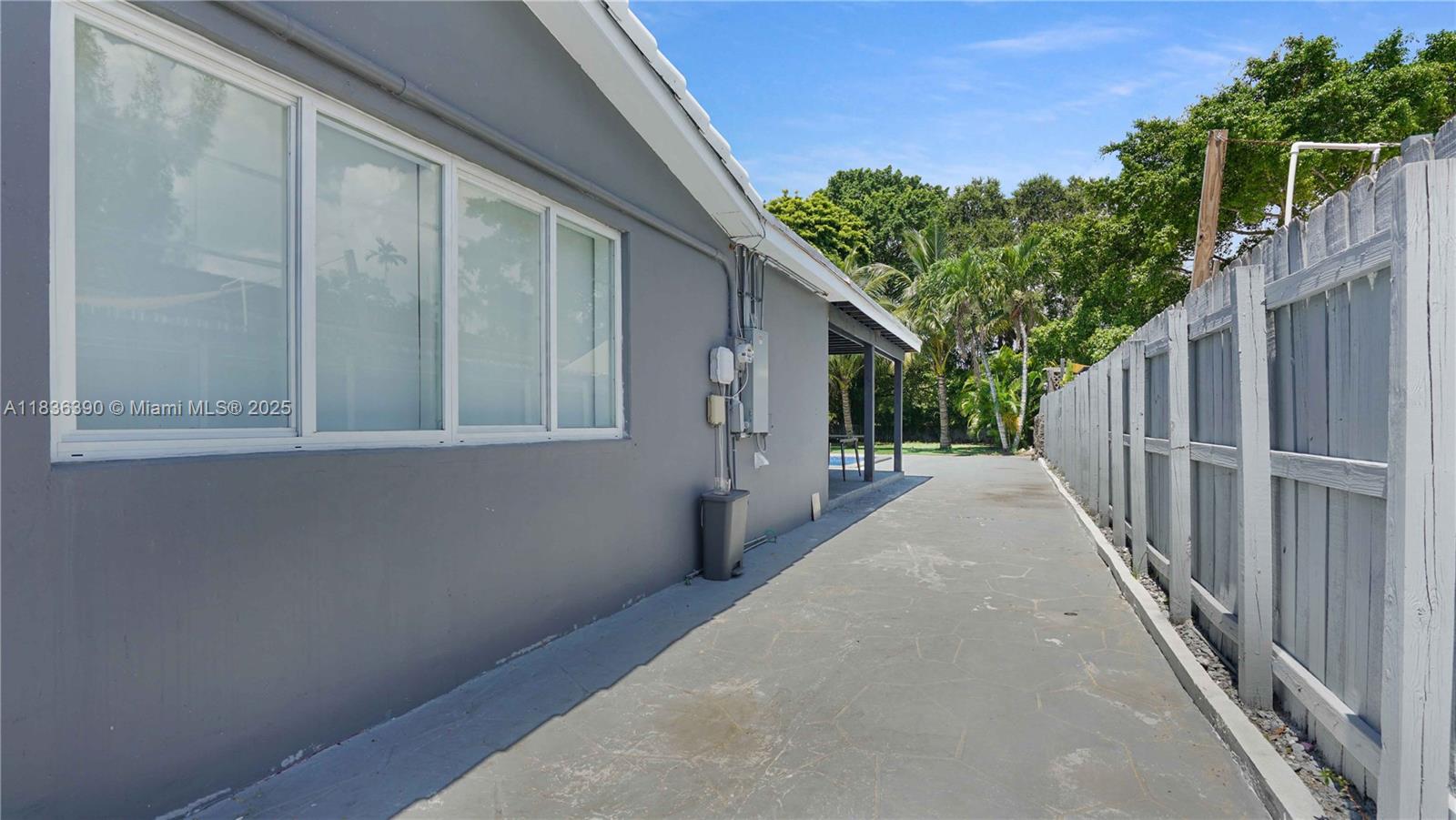 FLAGLER GROVE ESTATES - Residential