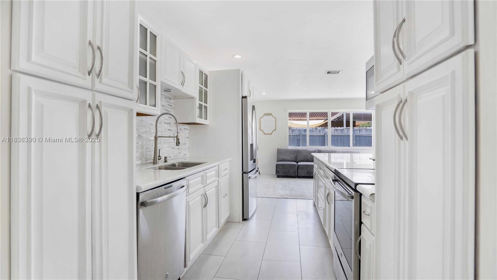 FLAGLER GROVE ESTATES - Residential