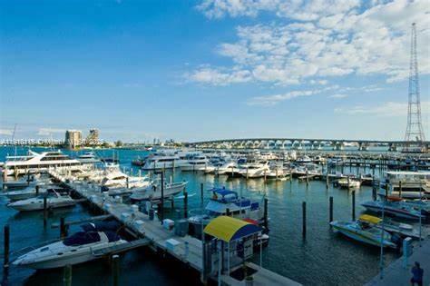 VENETIA CONDO/The Grand - Residential Lease