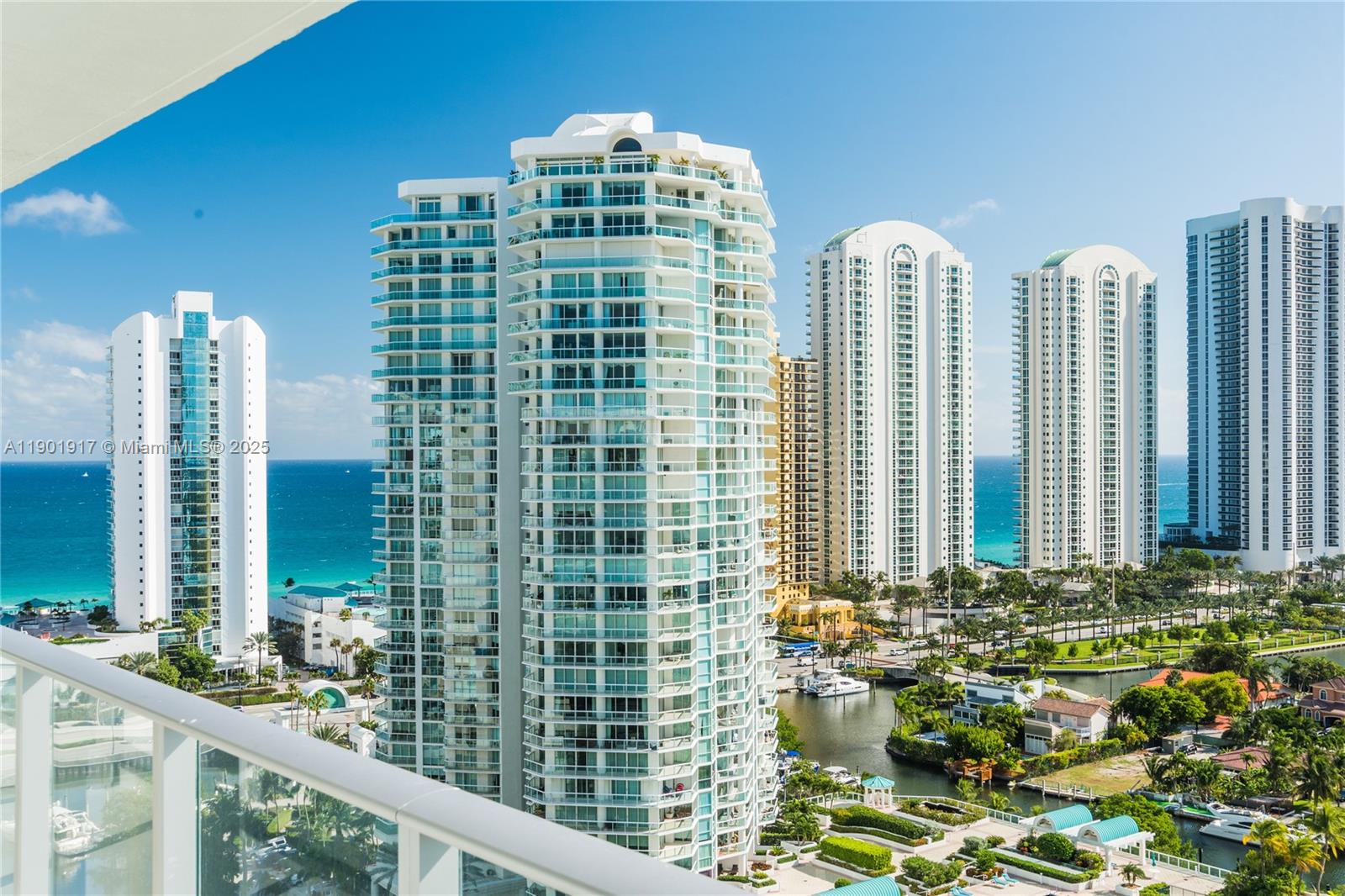 PARQUE TOWERS CONDO - Residential Lease