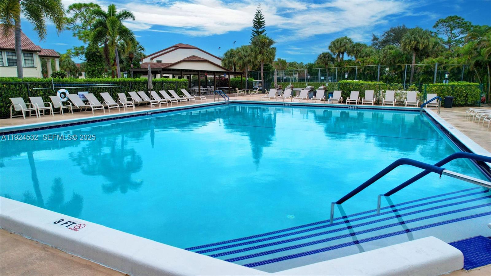 LUCERNE PARK CONDOS 1, 1A - Residential