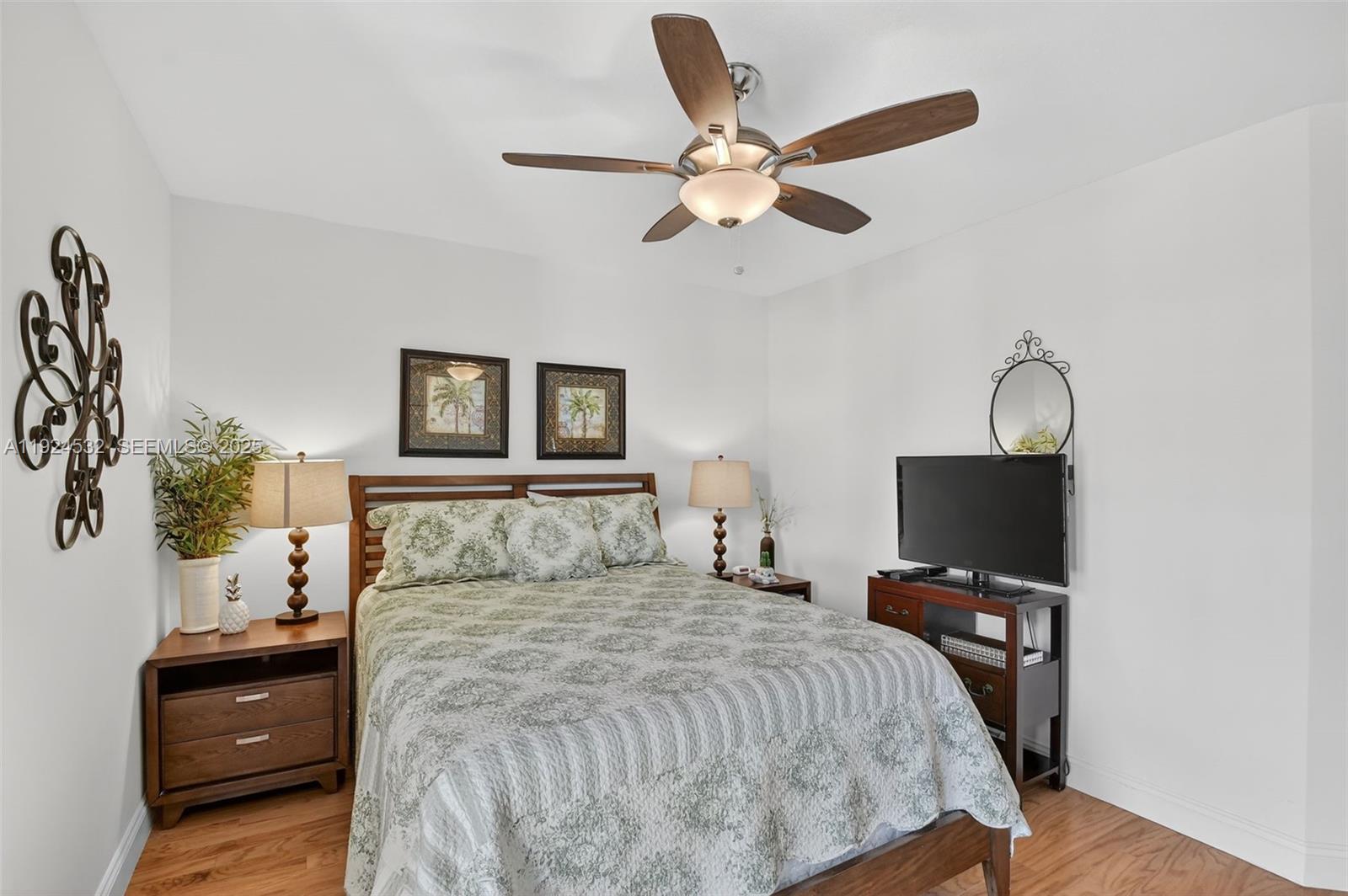 LUCERNE PARK CONDOS 1, 1A - Residential