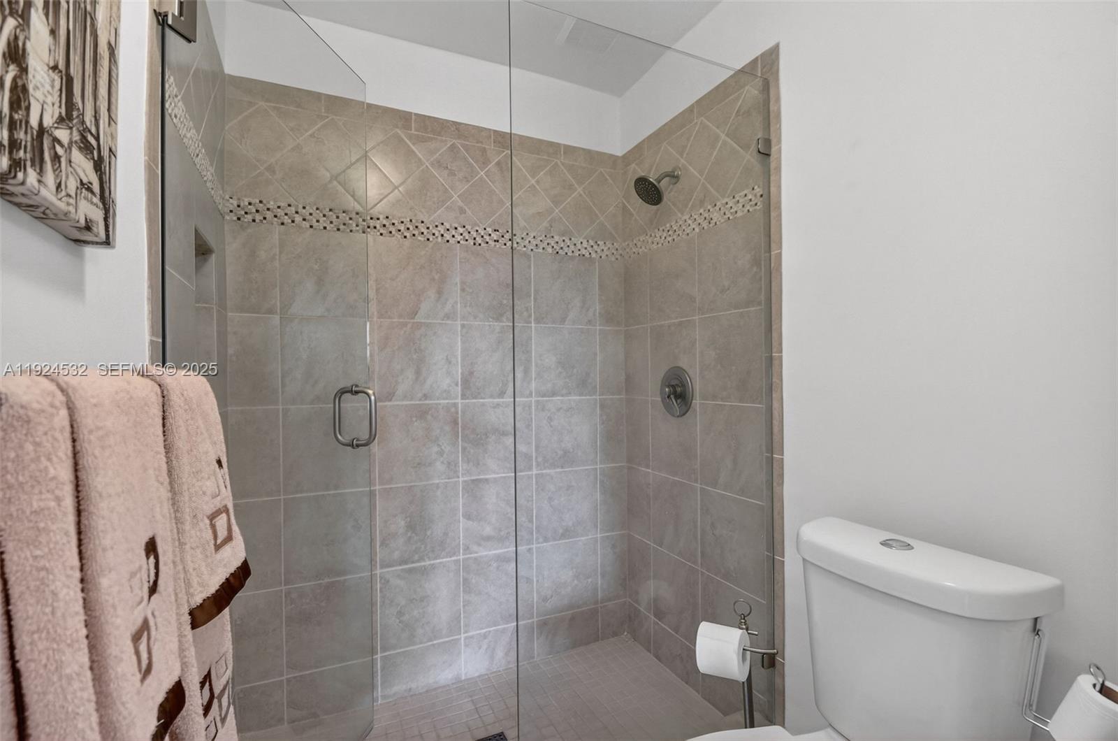 LUCERNE PARK CONDOS 1, 1A - Residential