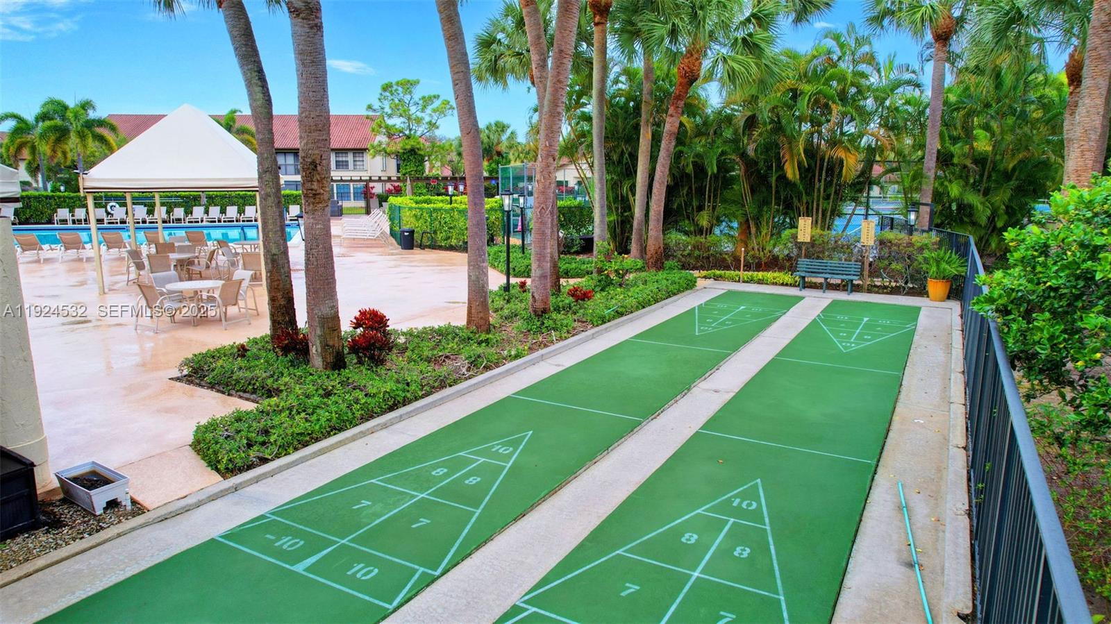 LUCERNE PARK CONDOS 1, 1A - Residential