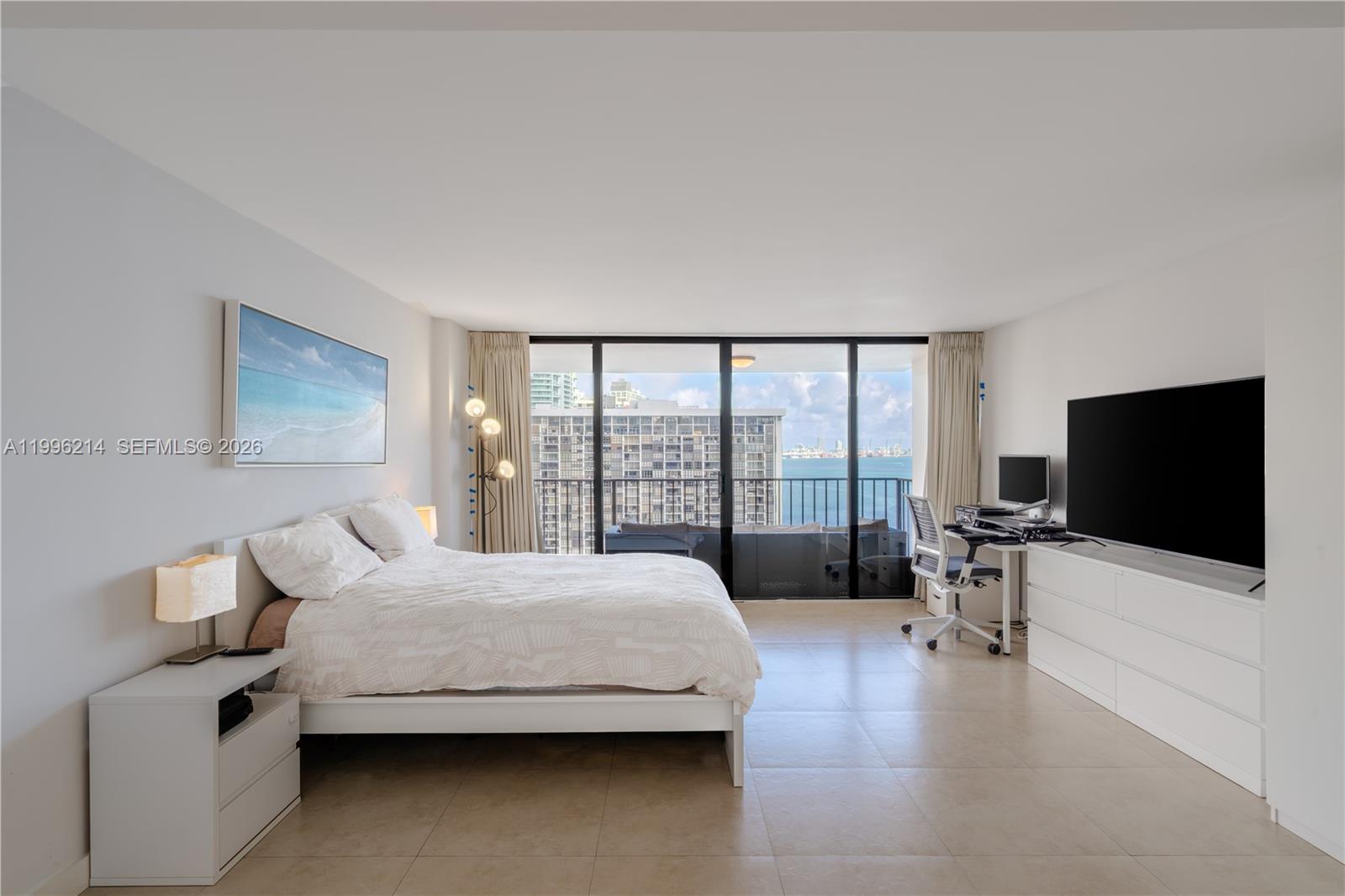 BRICKELL PLACE PHASE II C - Residential Lease