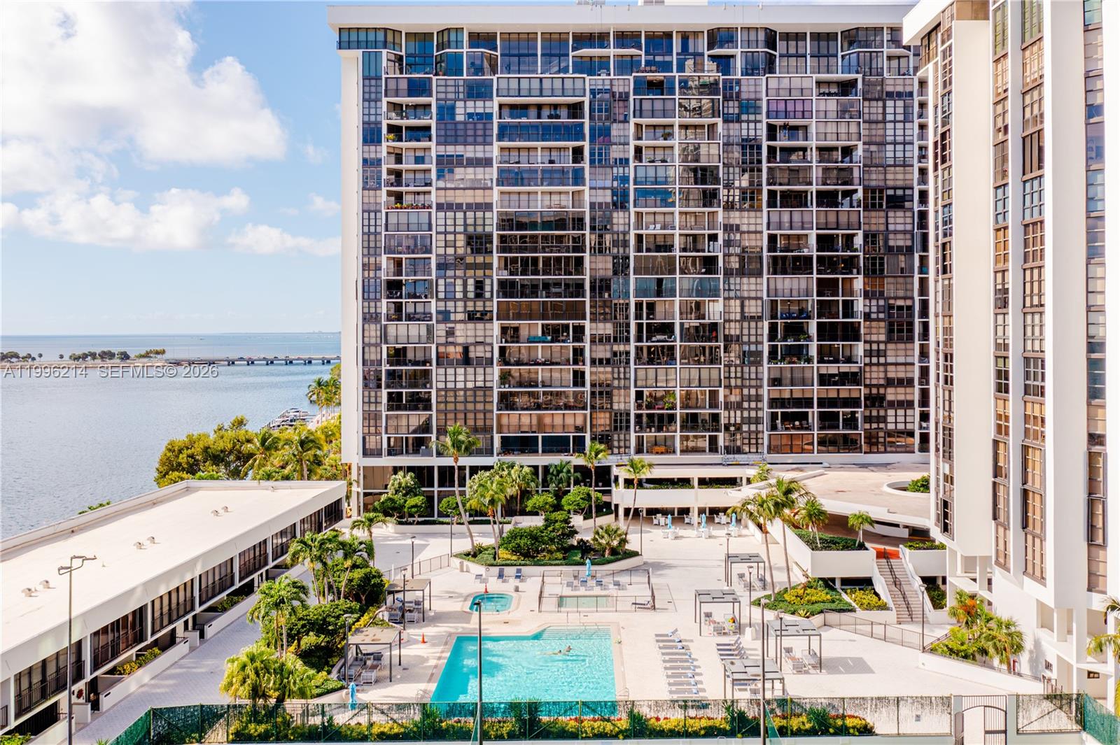 BRICKELL PLACE PHASE II C - Residential Lease