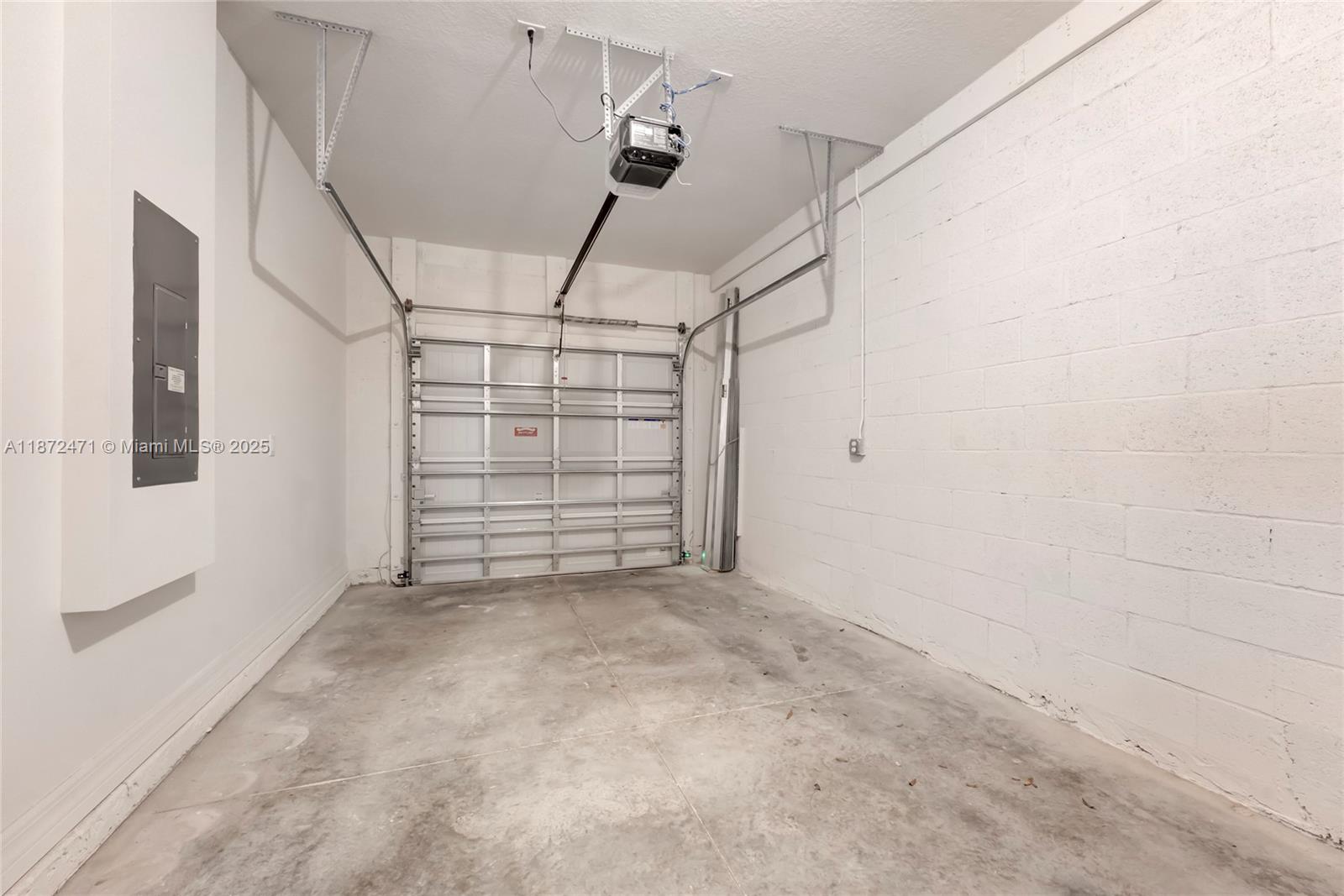 CELEBRATION POINTE - Residential Lease