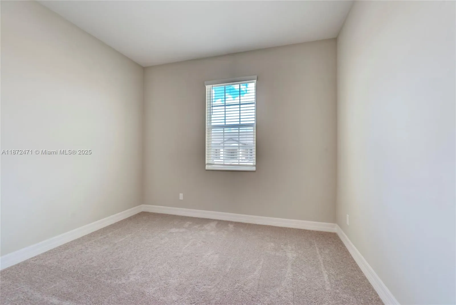 Fort Pierce, Florida 34947, United States, 4 Bedrooms Bedrooms, ,2 BathroomsBathrooms,Residential,Active,203660