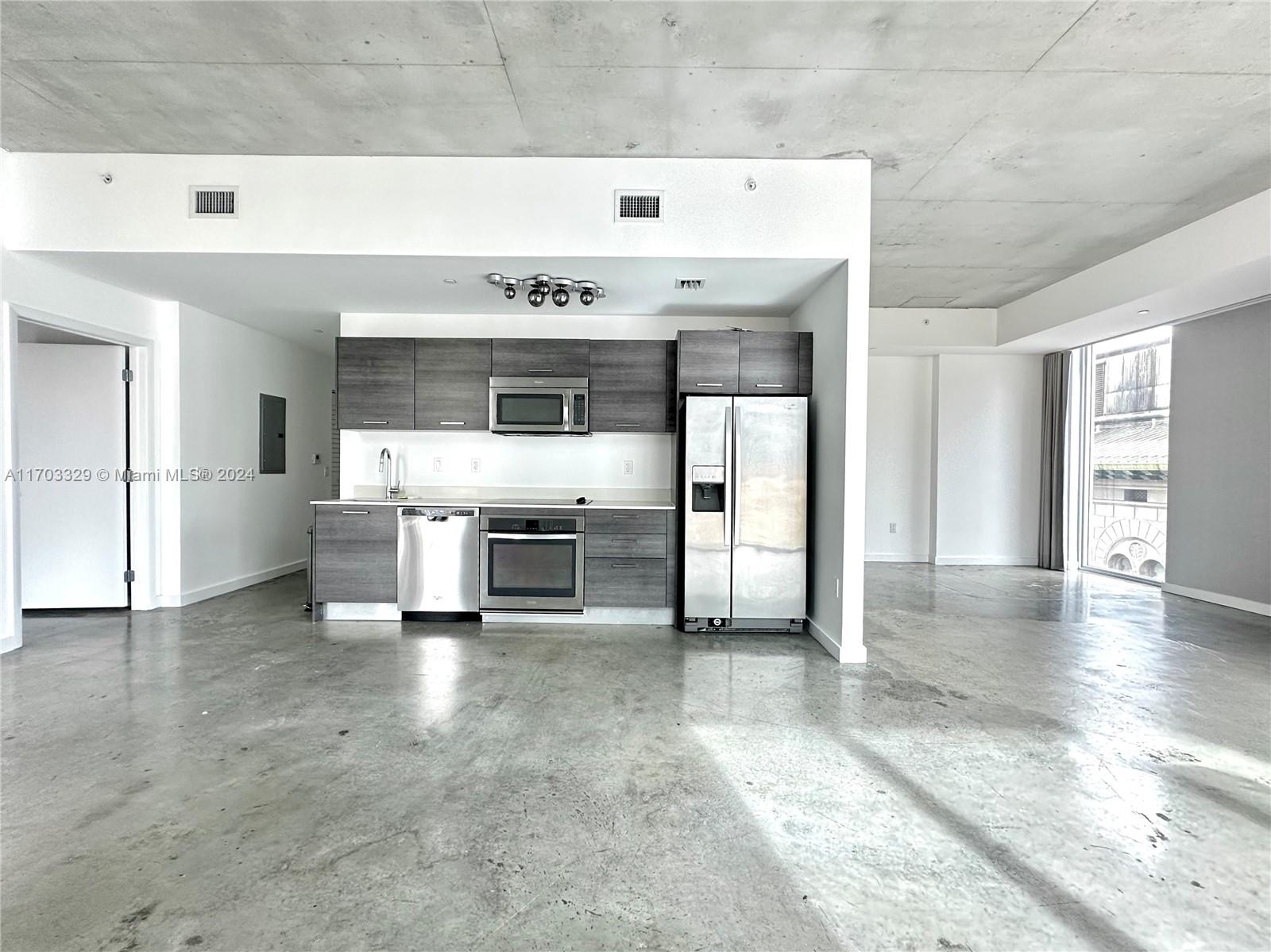 CENTRO CONDO - Residential