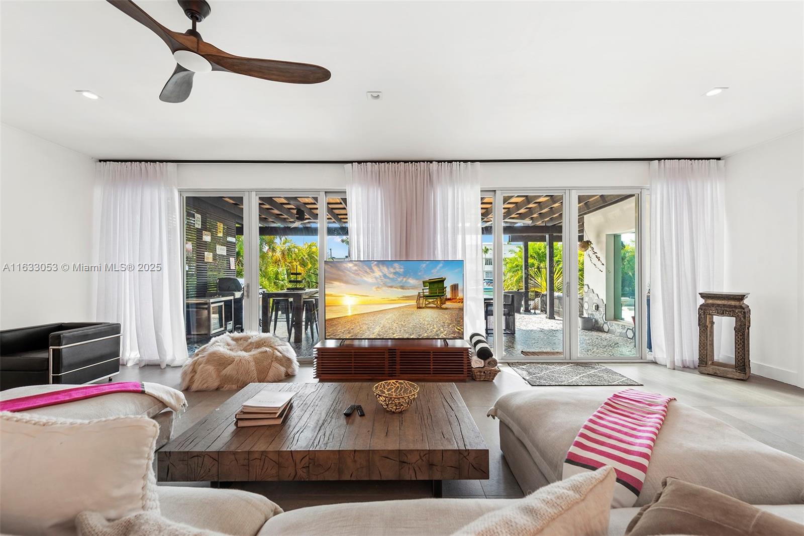 970 S Shore Dr