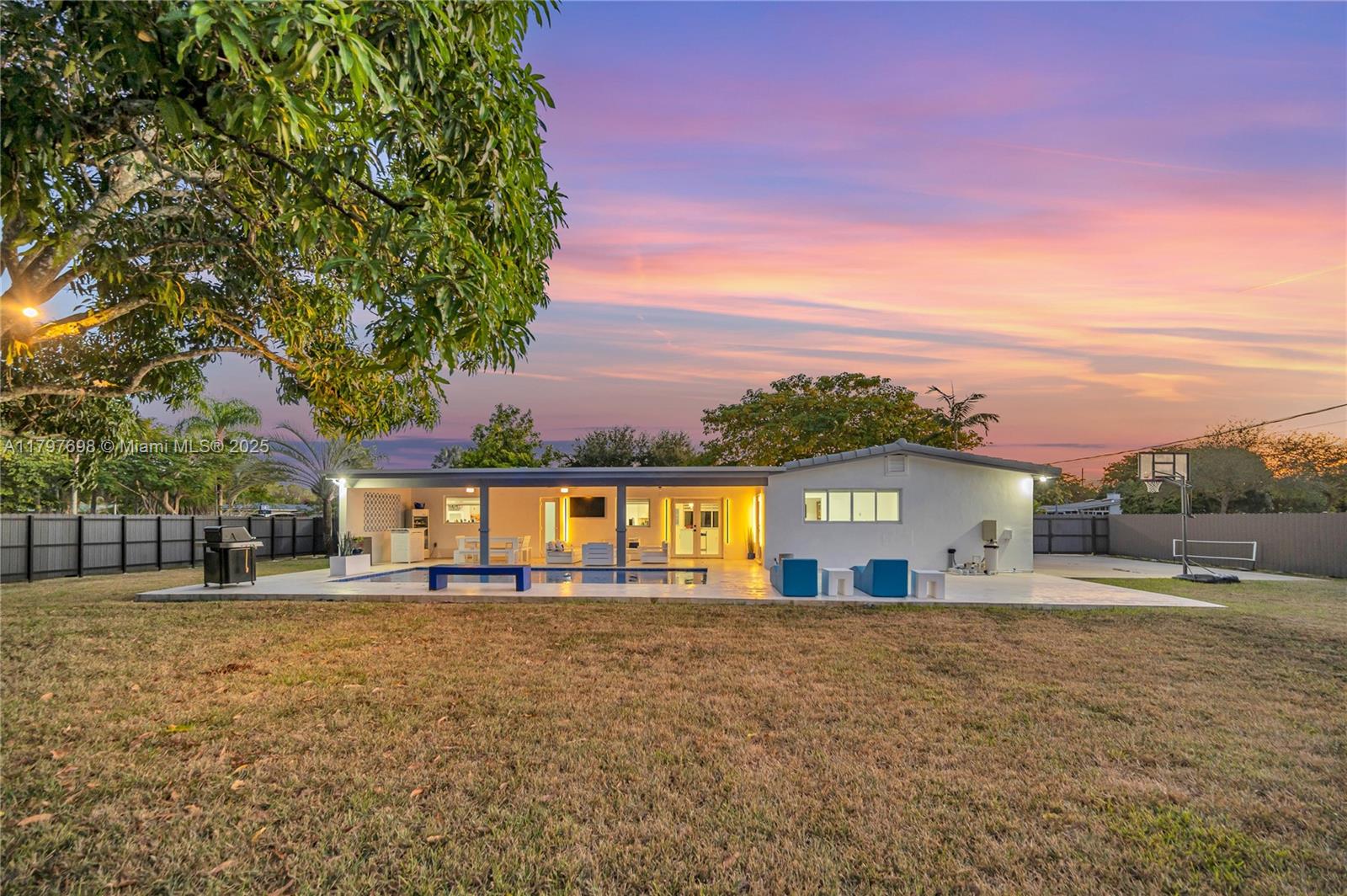 ARMSTRONG SUB - Residential