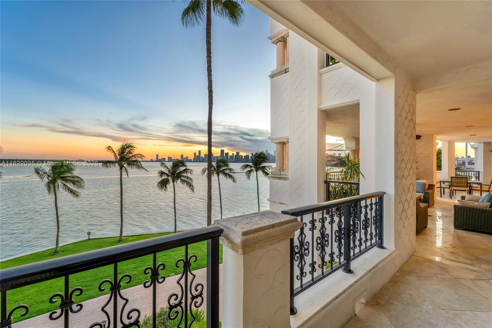 BAYVIEW FISHER ISL CONDO - Residential