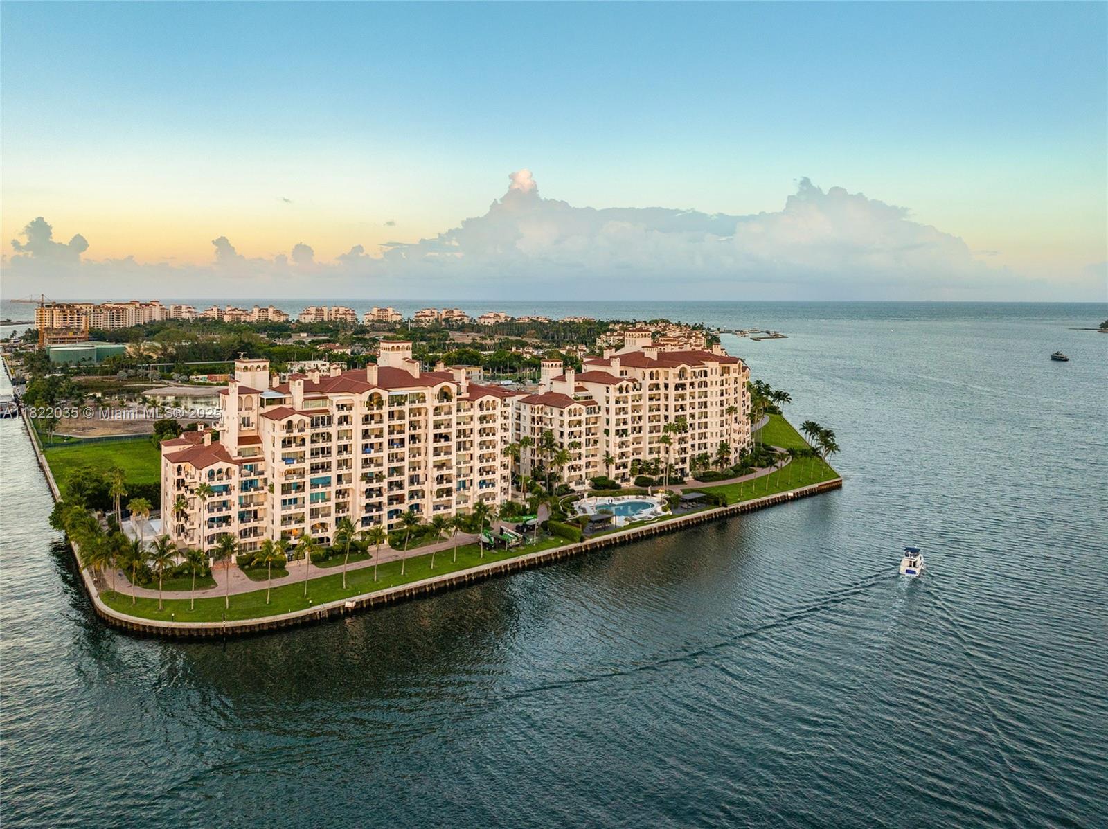BAYVIEW FISHER ISL CONDO - Residential